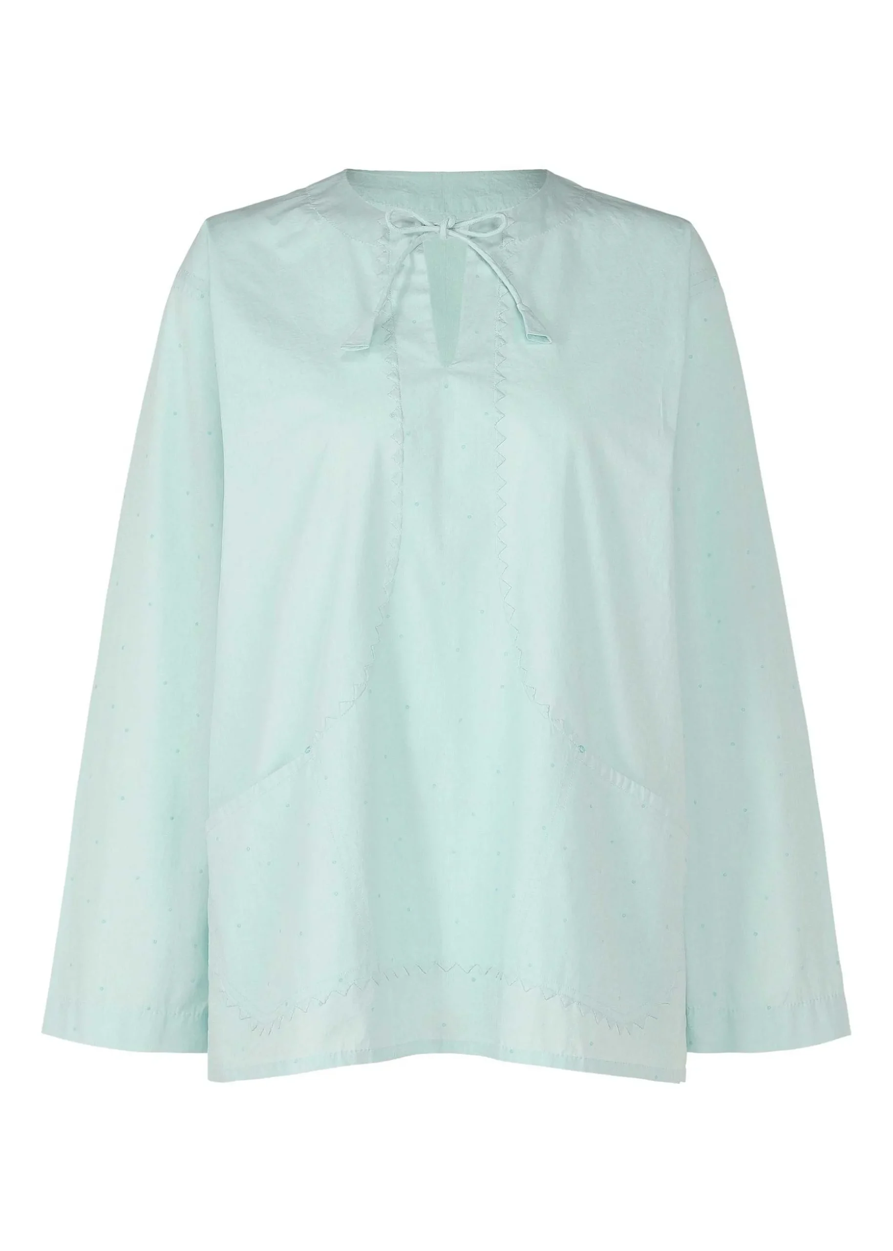 ISSEY MIYAKE Top|Curved Kangri
