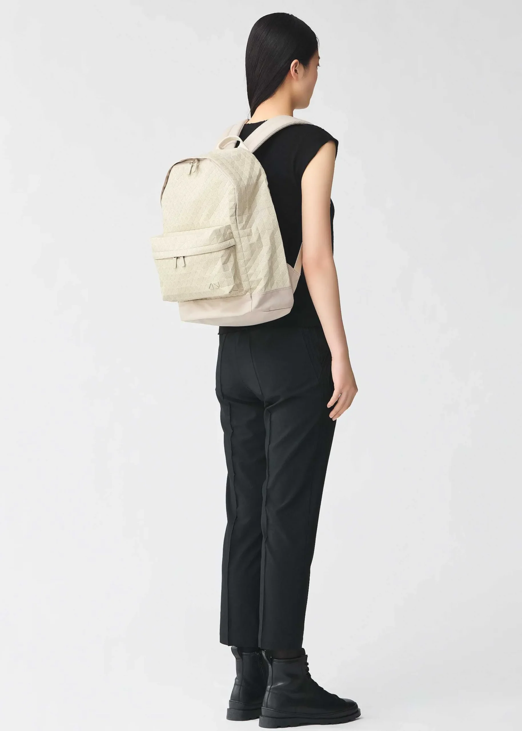 ISSEY MIYAKE Backpack|Daypack One-Tone