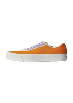 ISSEY MIYAKE Legwear & Shoes|Deck'N Court Multi