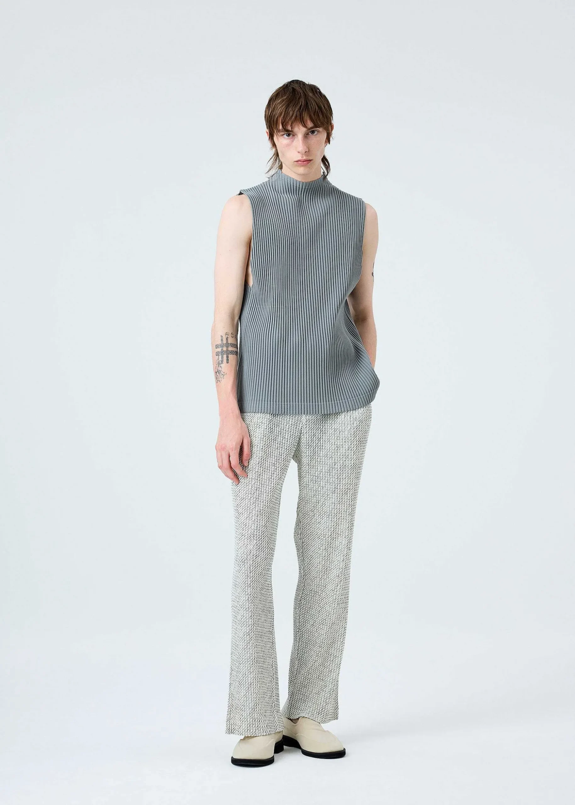 ISSEY MIYAKE Pants|Diagonals