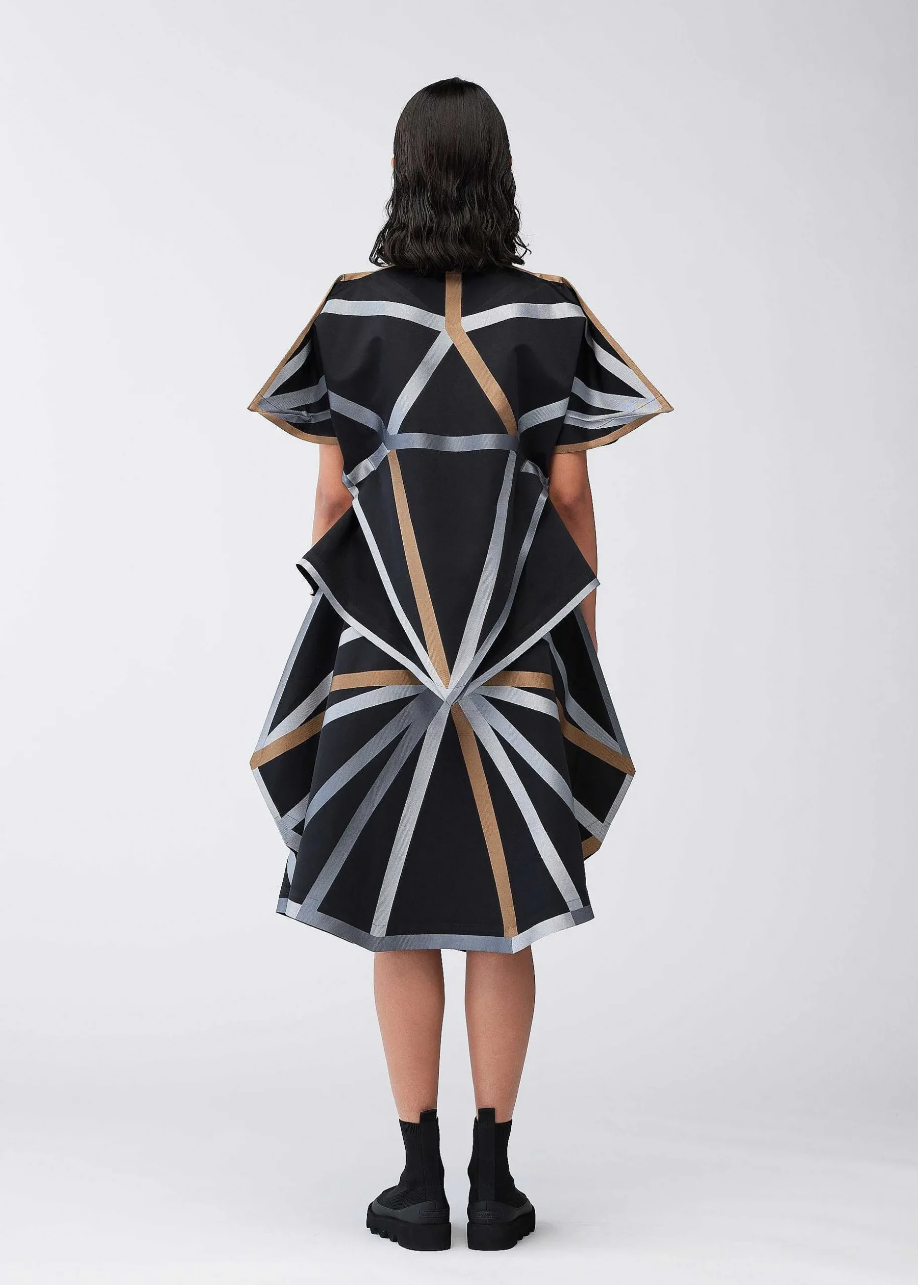 ISSEY MIYAKE Top|Dimensions