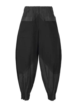 ISSEY MIYAKE Pants|Duo