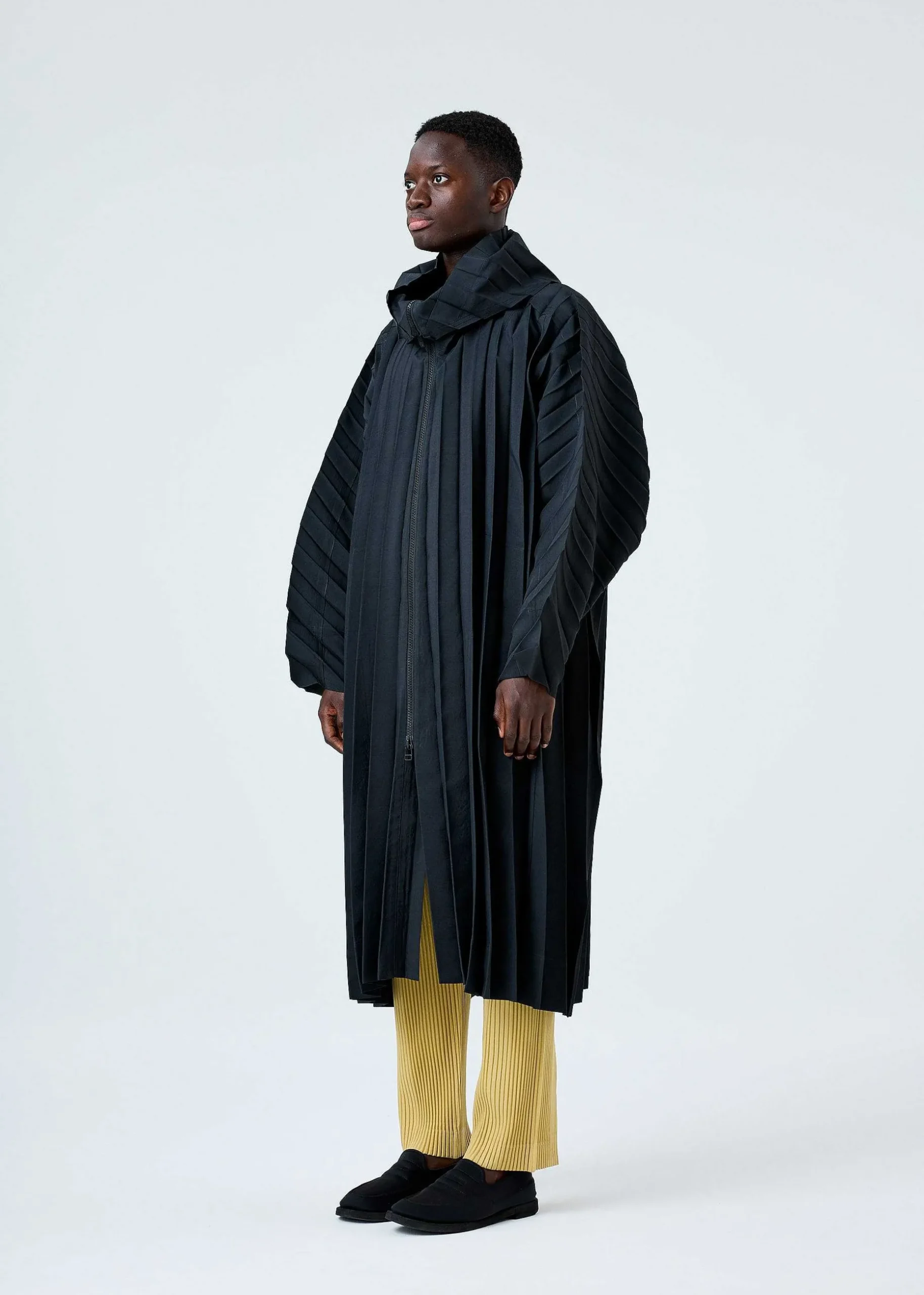 ISSEY MIYAKE Coat|Edge Coat Light