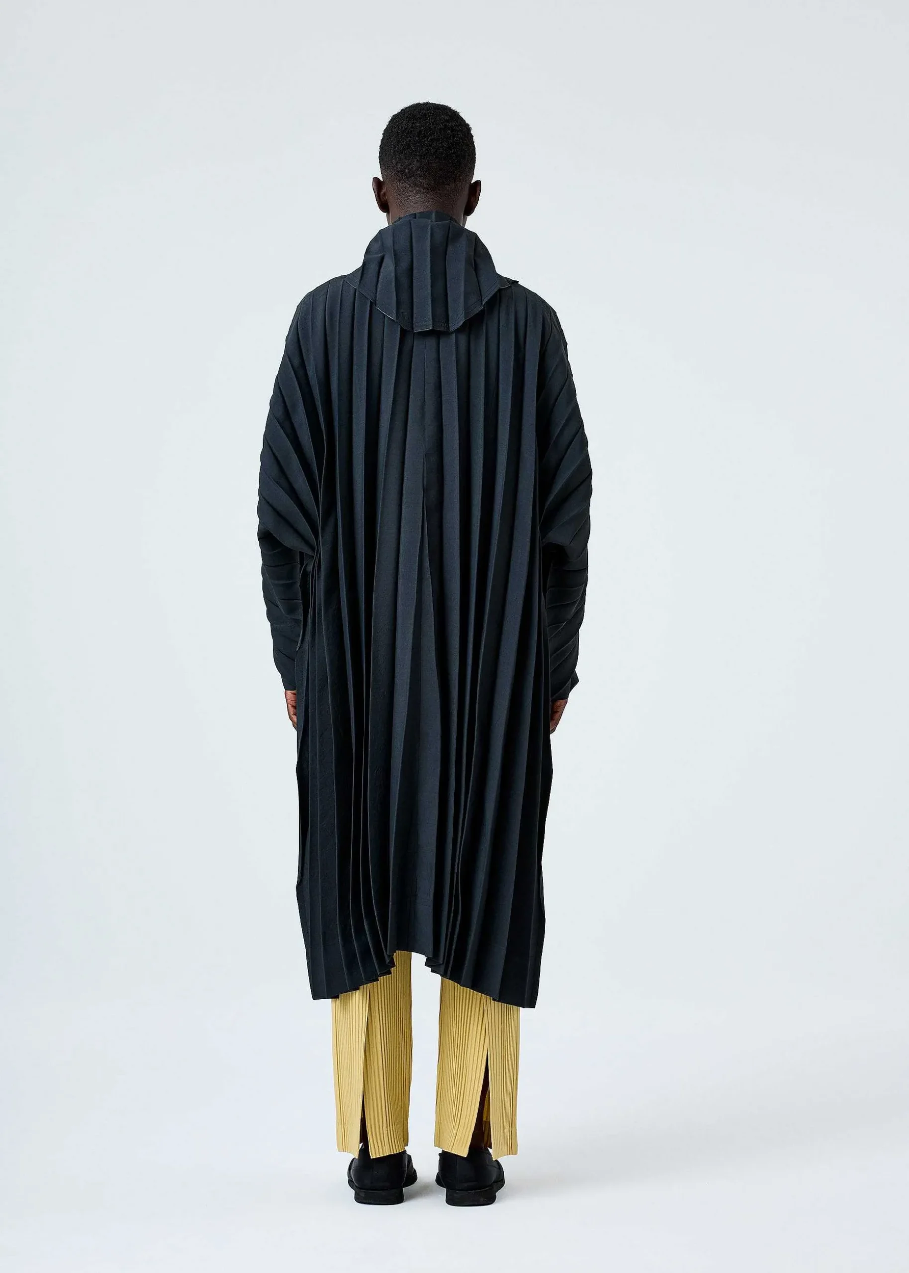 ISSEY MIYAKE Coat|Edge Coat Light