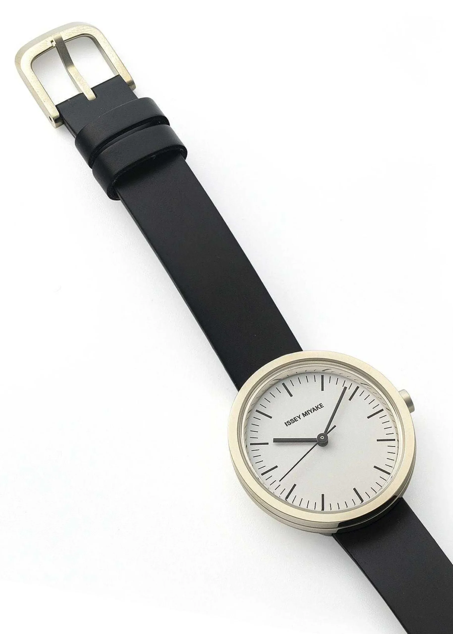 ISSEY MIYAKE Watches|Ellipse Mini Designed By Naoto Fukasawa