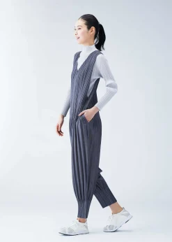 ISSEY MIYAKE Jumpsuits|Fluffy Basics