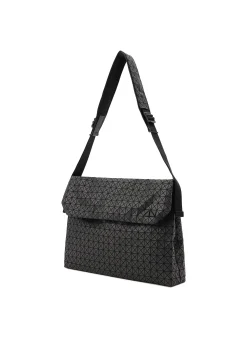 ISSEY MIYAKE Shoulder Bag|Froggy Matte Black
