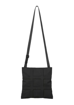 ISSEY MIYAKE Shoulder Bag|Grid