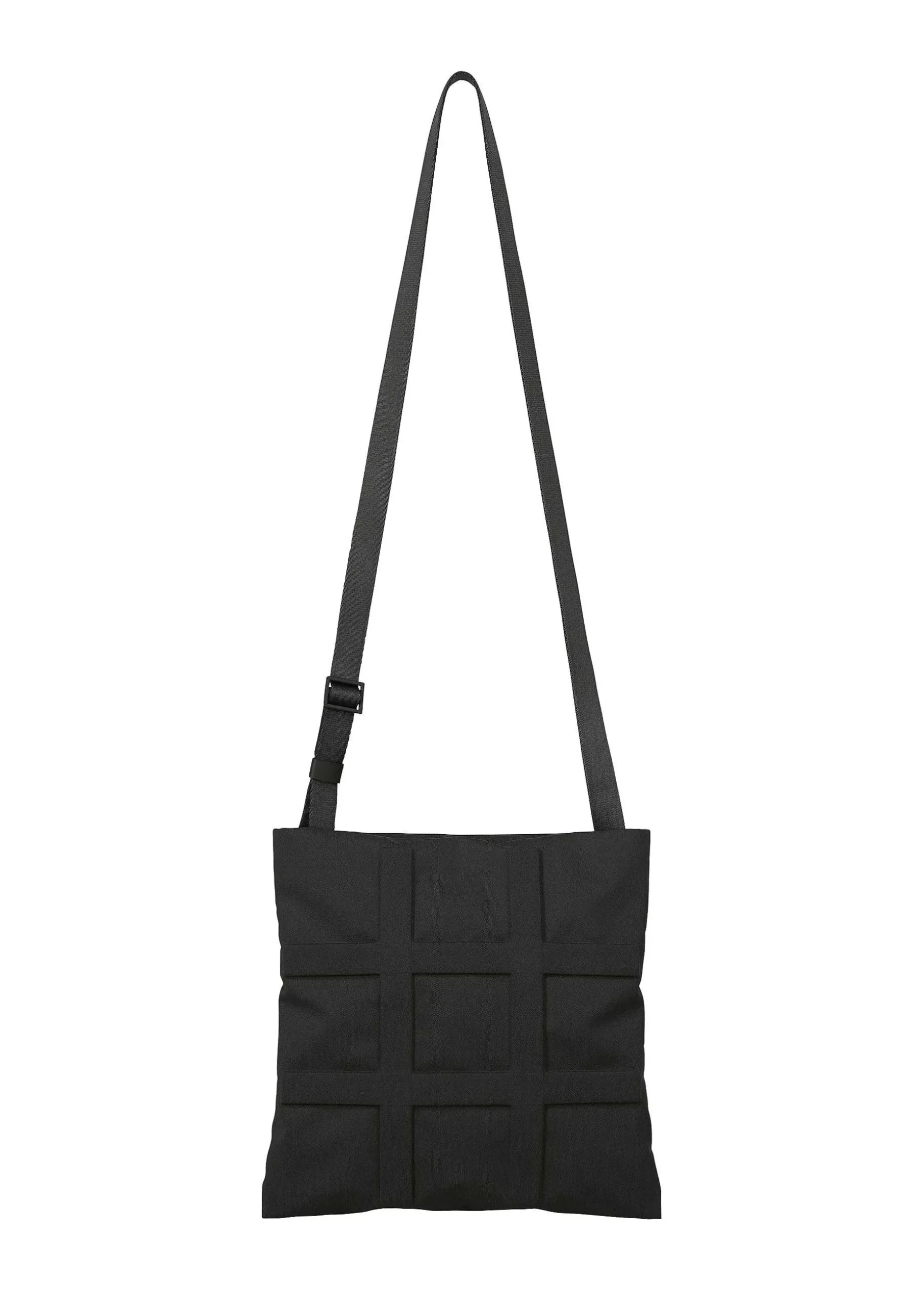 ISSEY MIYAKE Shoulder Bag|Grid