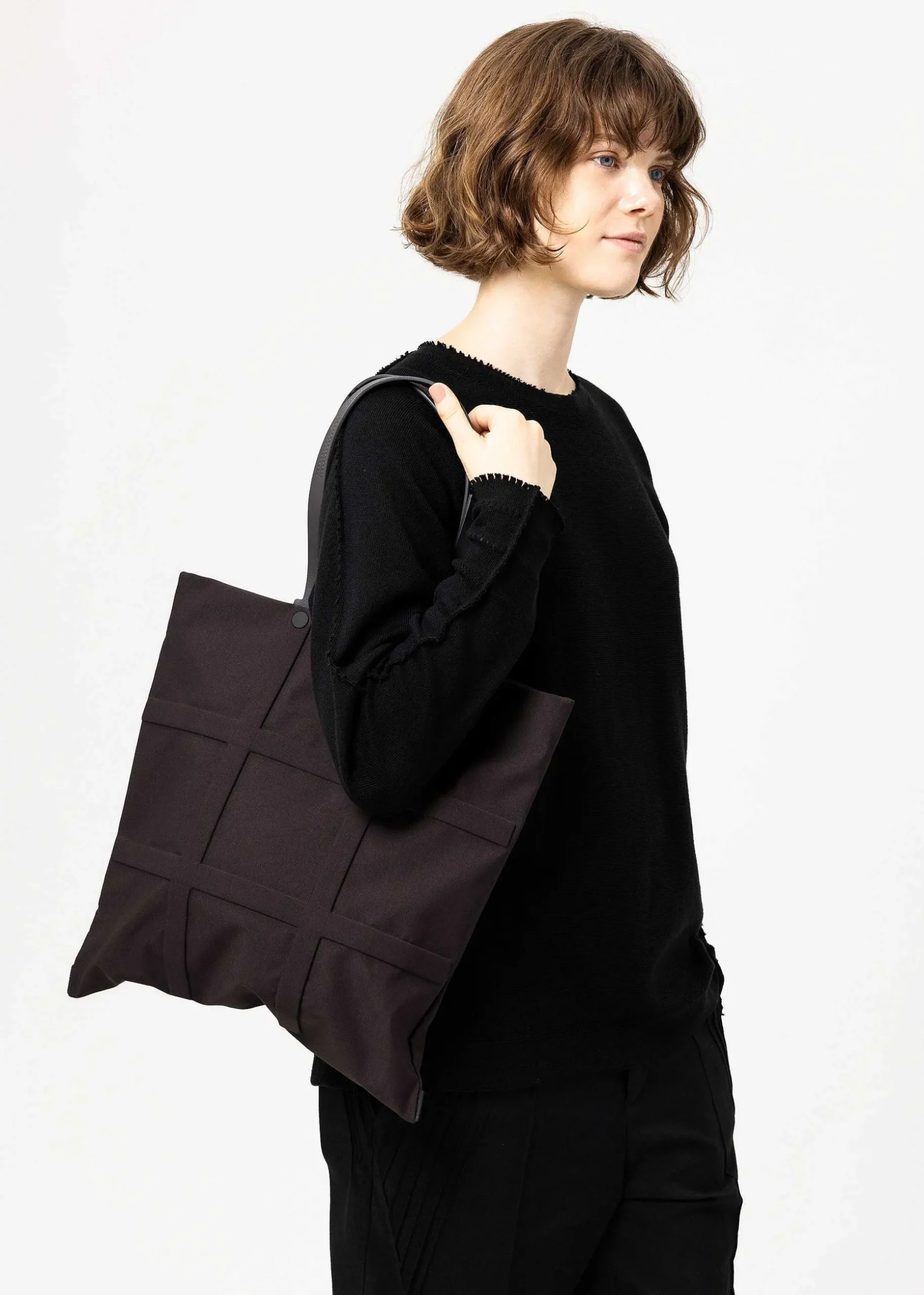 ISSEY MIYAKE Tote Bag|Grid