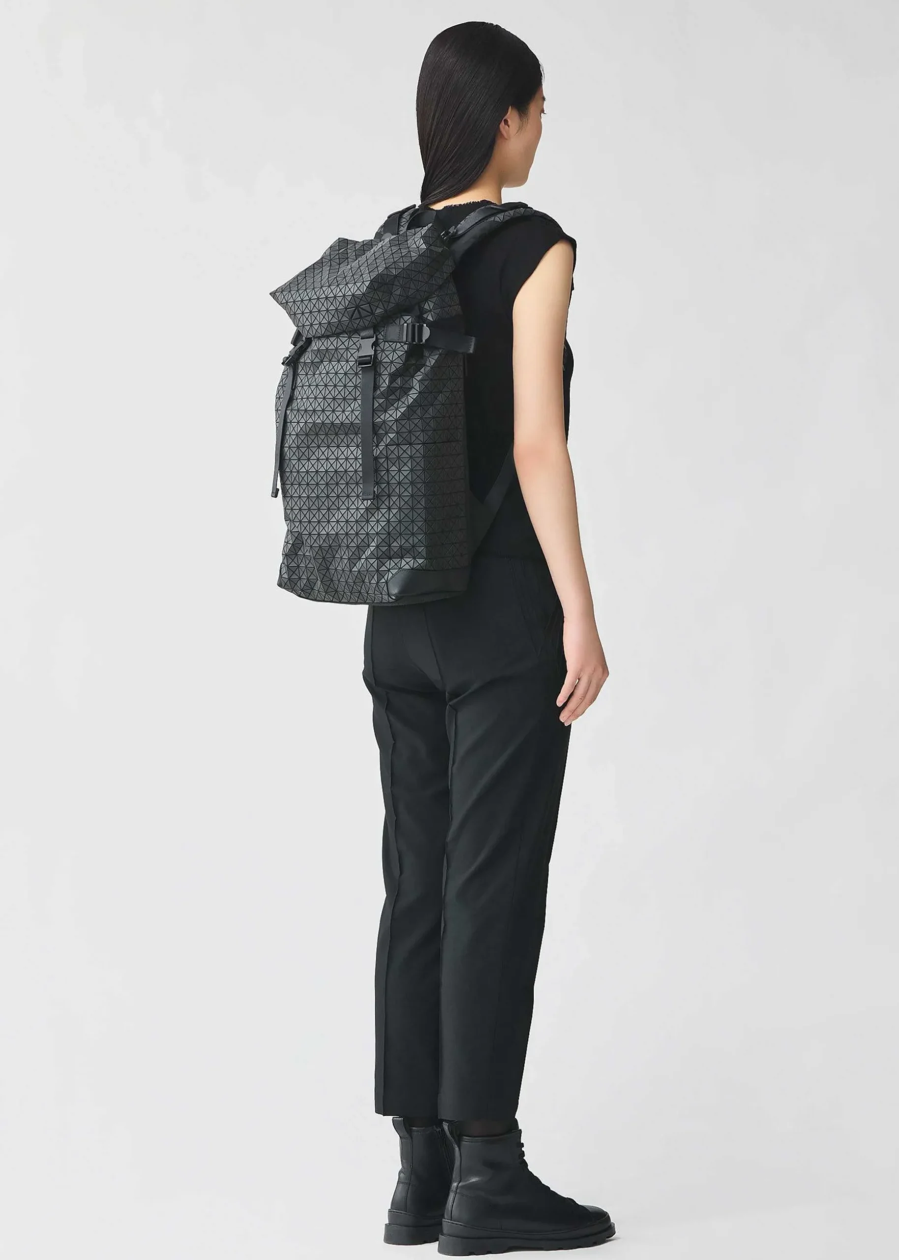 ISSEY MIYAKE Backpack|Hiker Matte Black