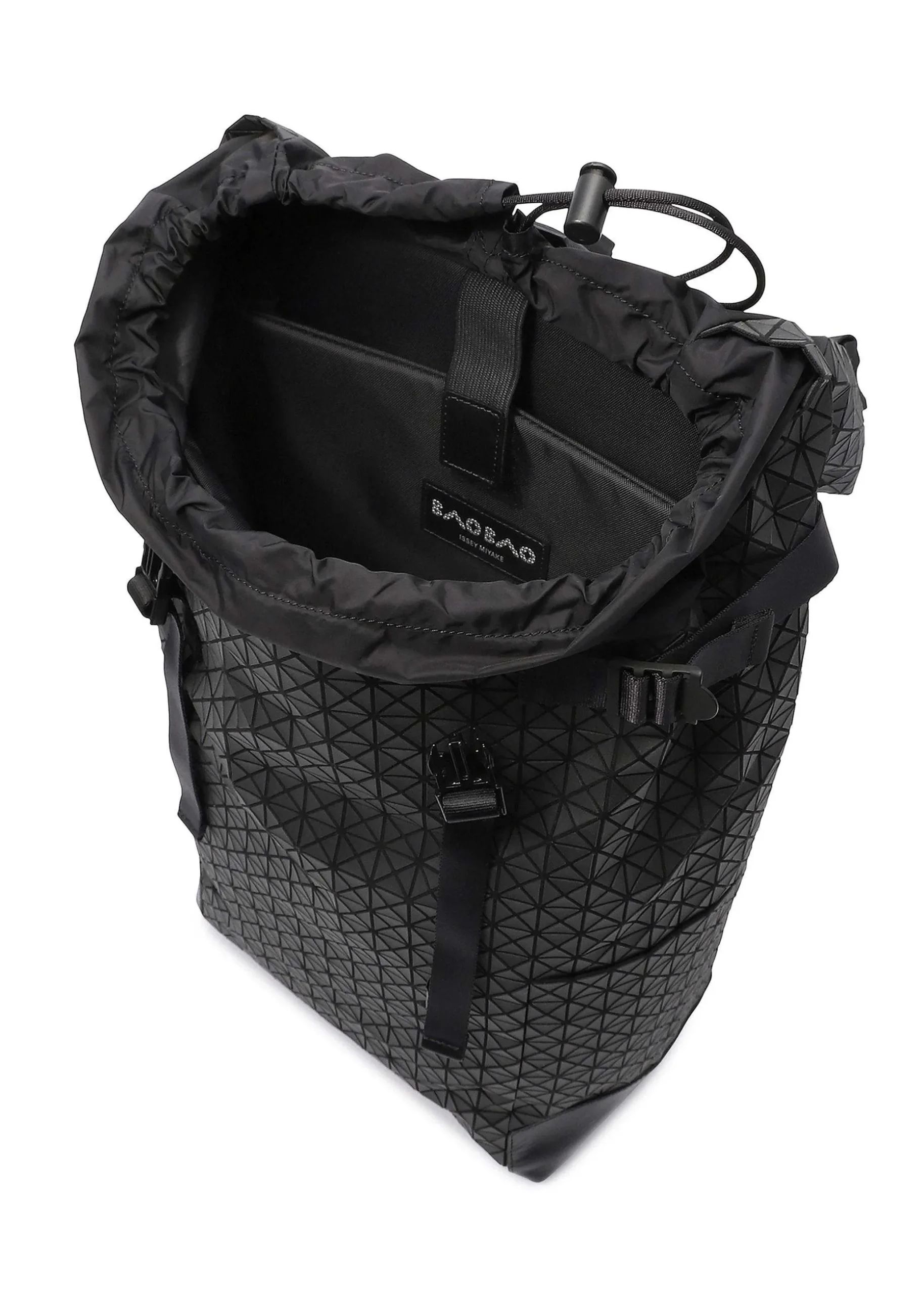 ISSEY MIYAKE Backpack|Hiker Matte Black