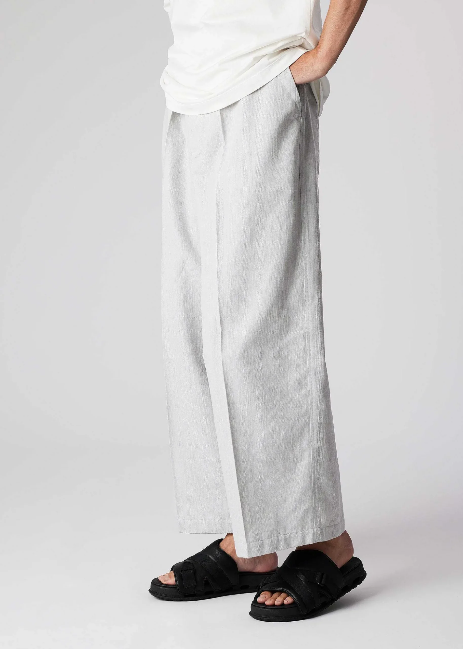 ISSEY MIYAKE Legwear & Shoes|Holds