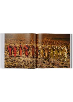 ISSEY MIYAKE Books| (Taschen) (No.01)