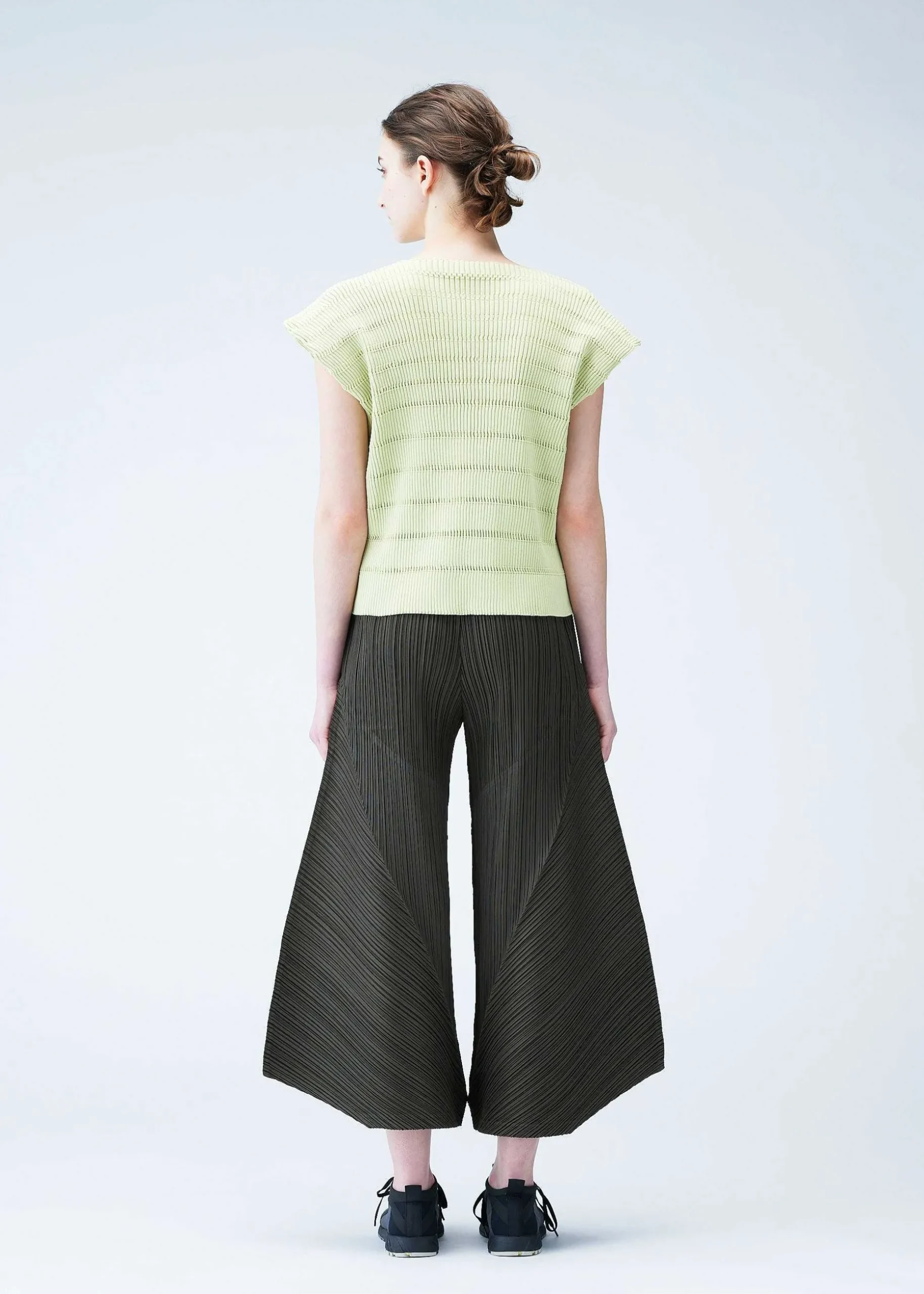 ISSEY MIYAKE Knitwear|Jiggly Knit