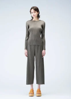 ISSEY MIYAKE Legwear & Shoes|Knit Pleats Sandals