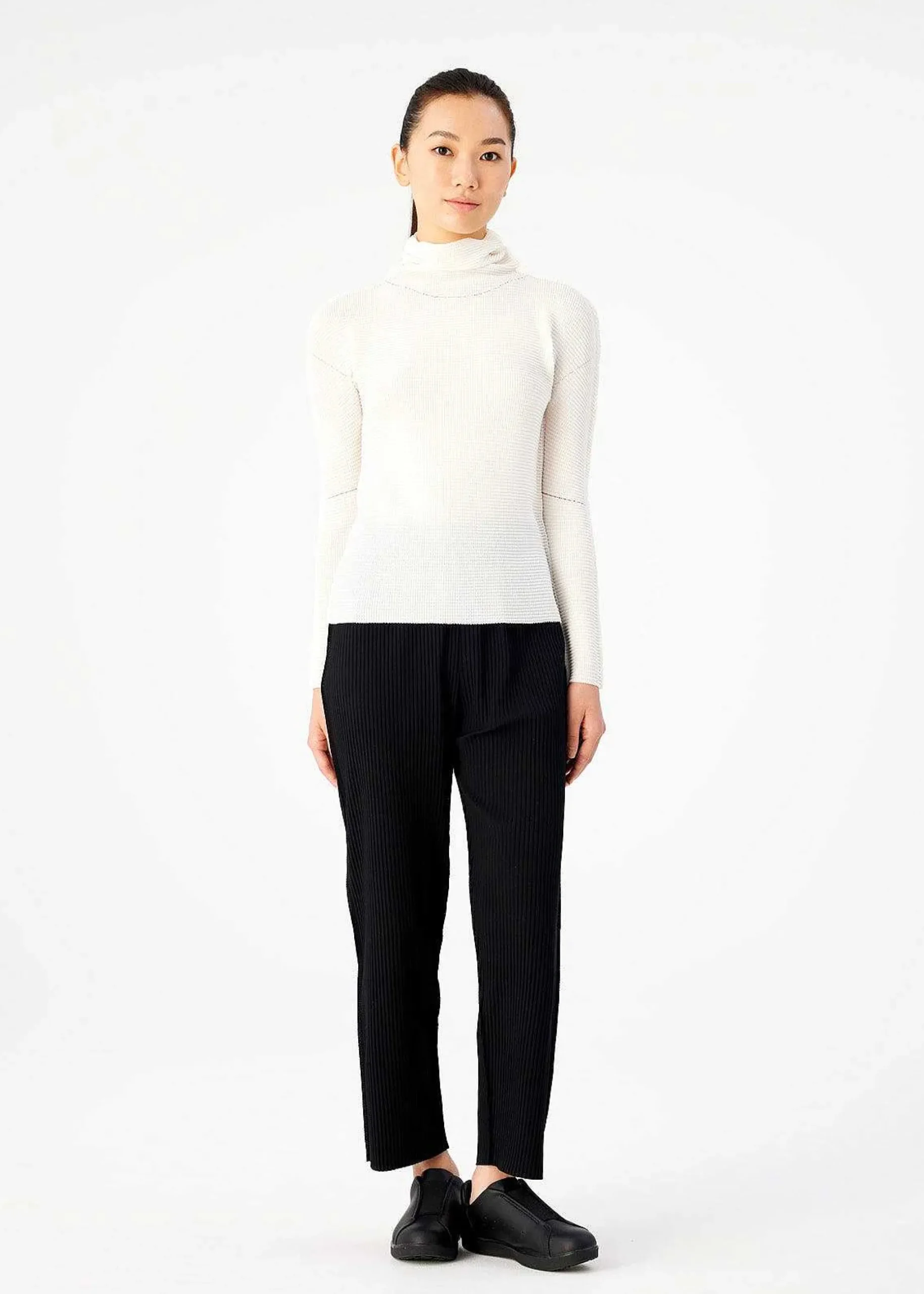 ISSEY MIYAKE Top|Knit Stretch Pleats
