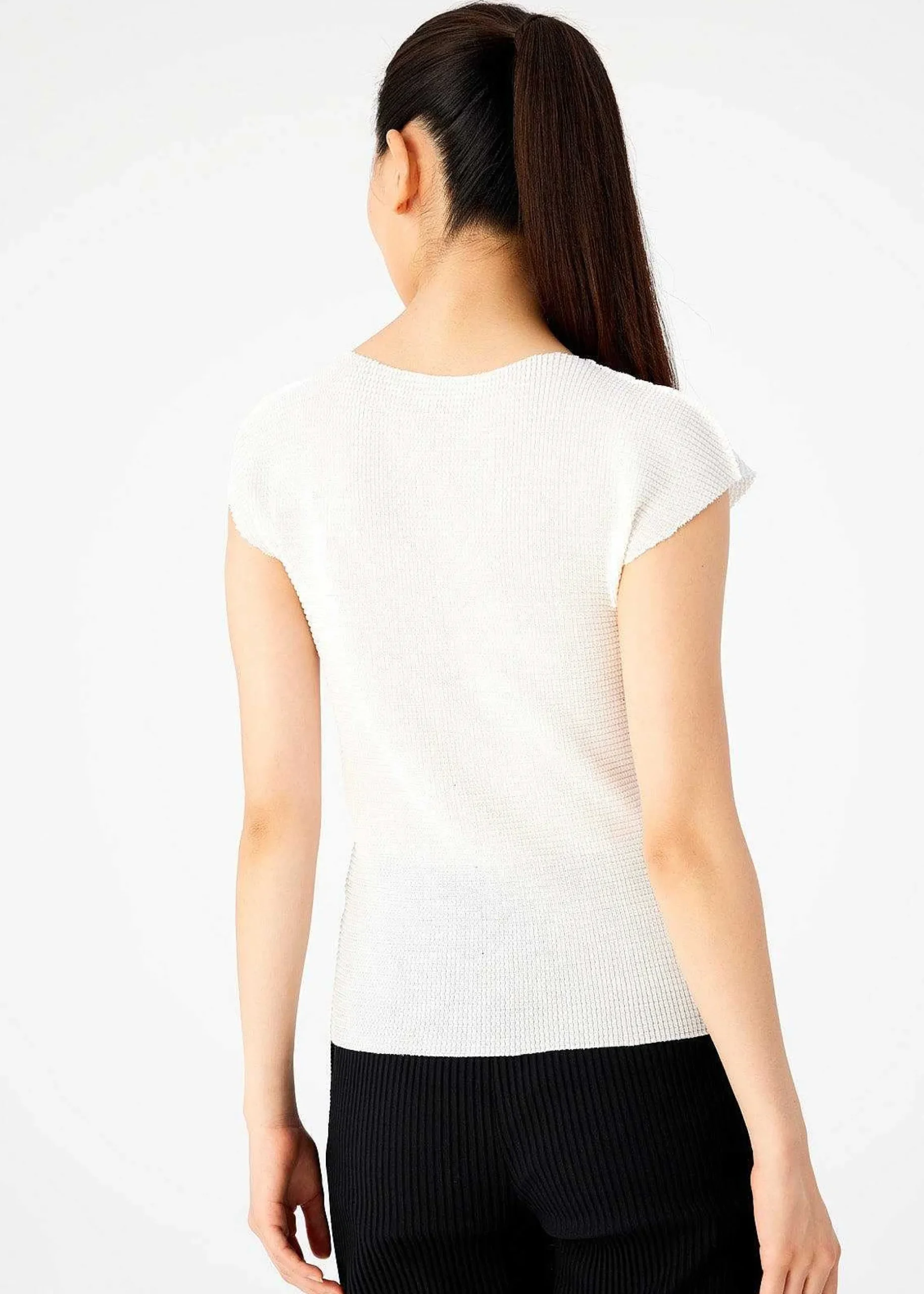 ISSEY MIYAKE Top|Knit Stretch Pleats