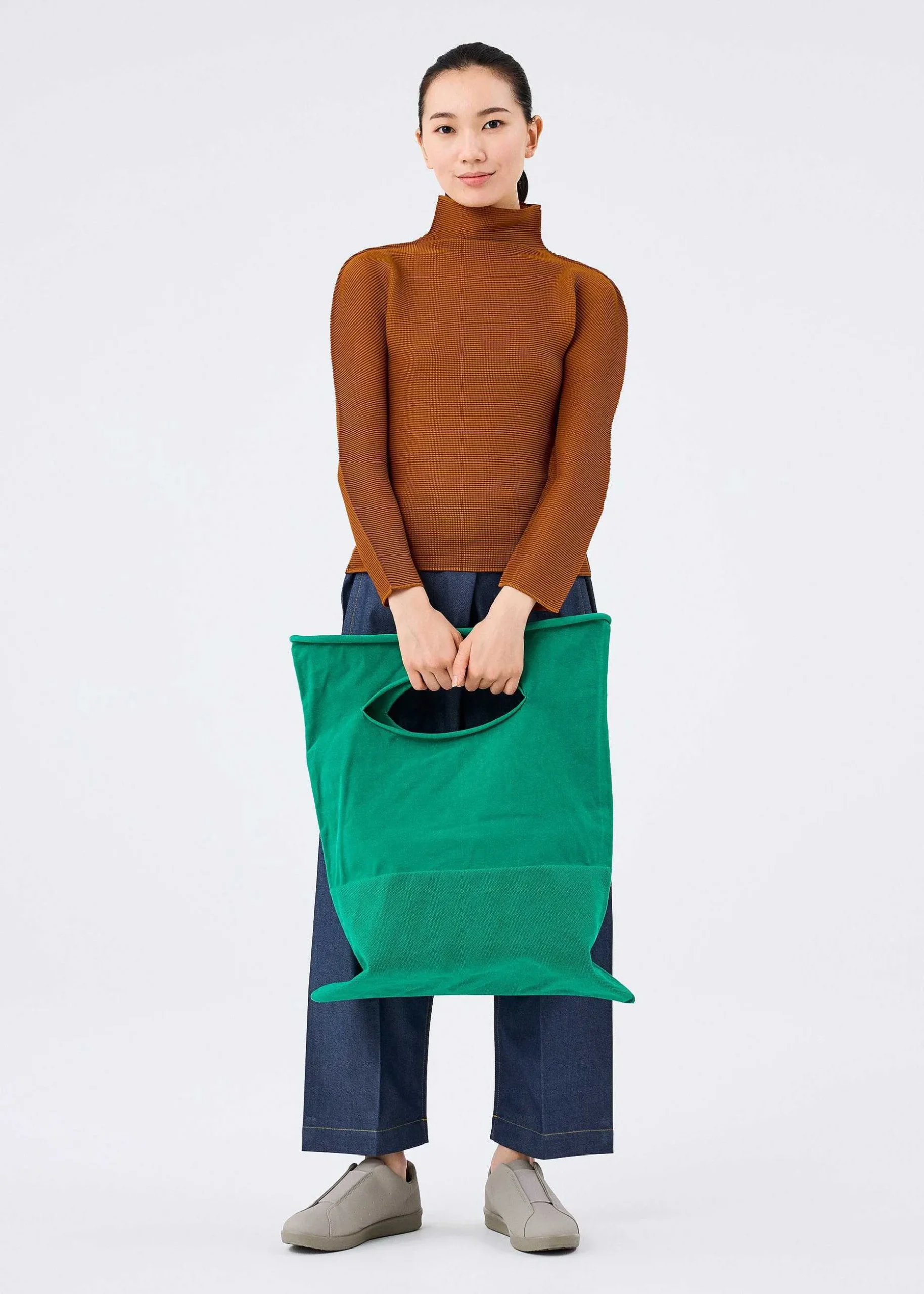 ISSEY MIYAKE Tote Bag|Konbu 12