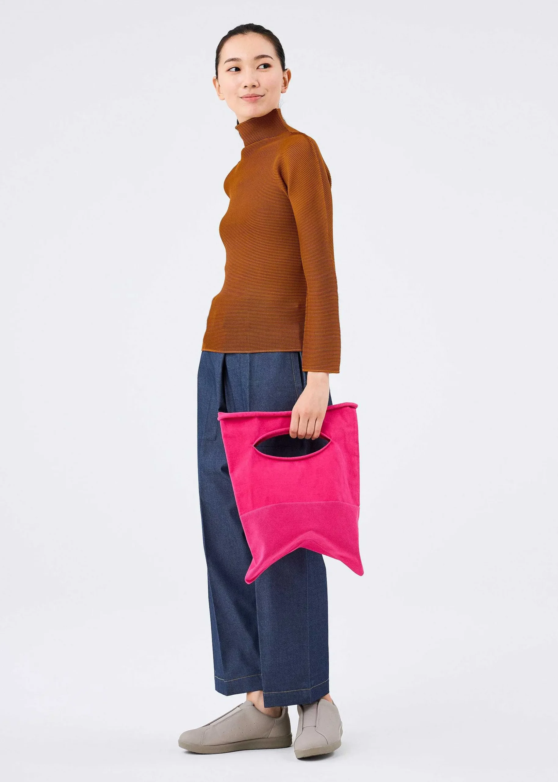 ISSEY MIYAKE Tote Bag|Konbu 12