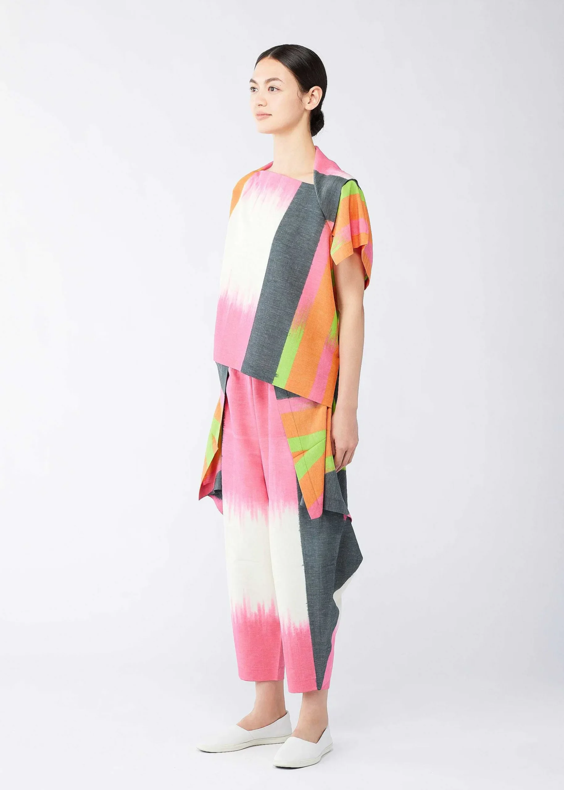 ISSEY MIYAKE Pants|Light Trails
