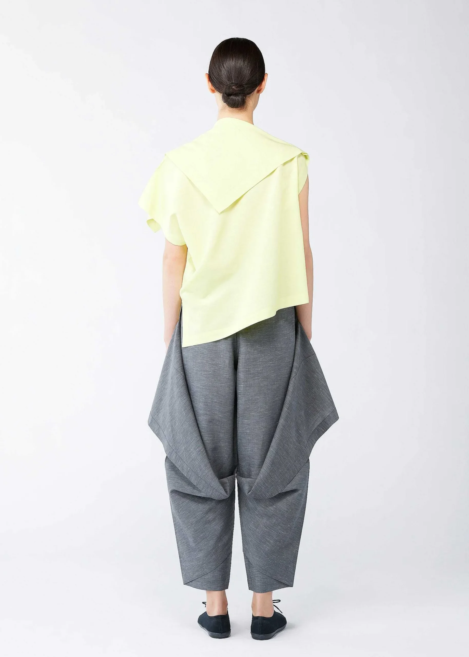 ISSEY MIYAKE Pants|Light Trails Solid