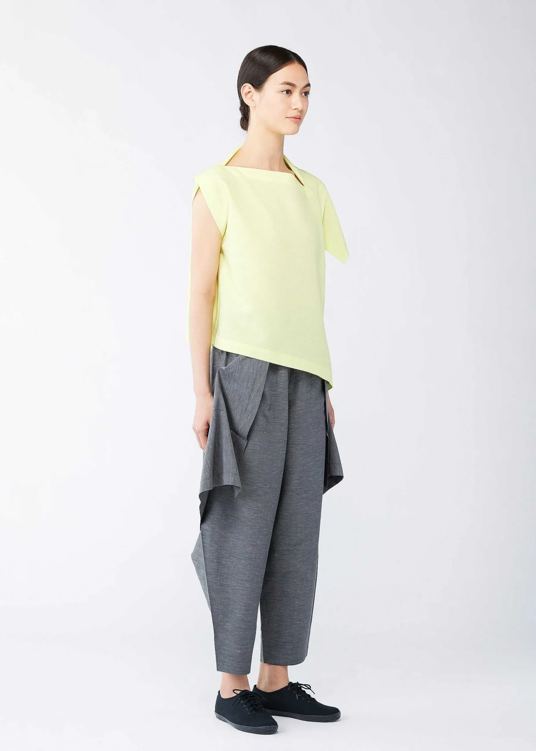 ISSEY MIYAKE Pants|Light Trails Solid