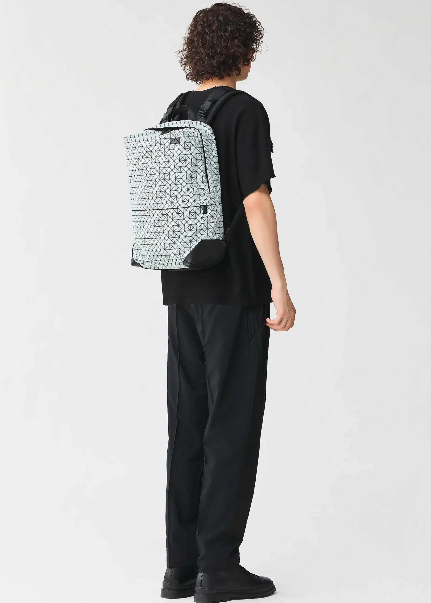 ISSEY MIYAKE Backpack|Liner Light Gray