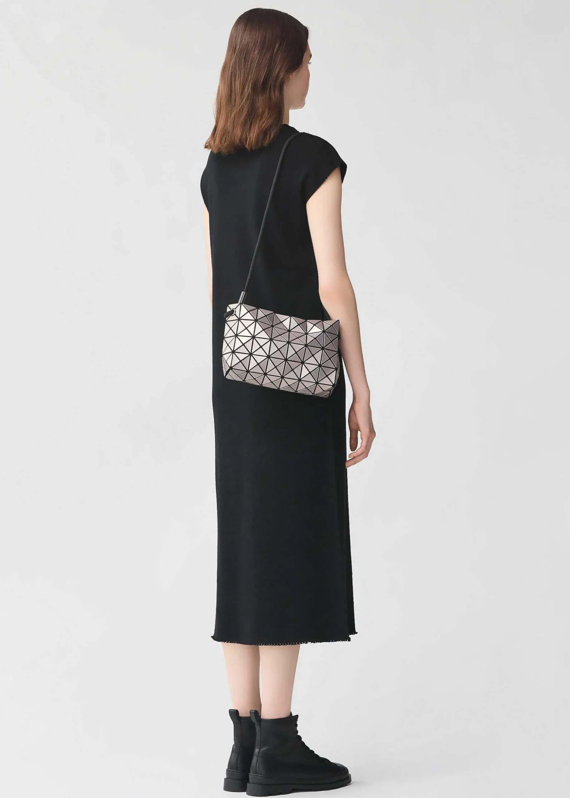 ISSEY MIYAKE Shoulder Bag|Loop Metallic