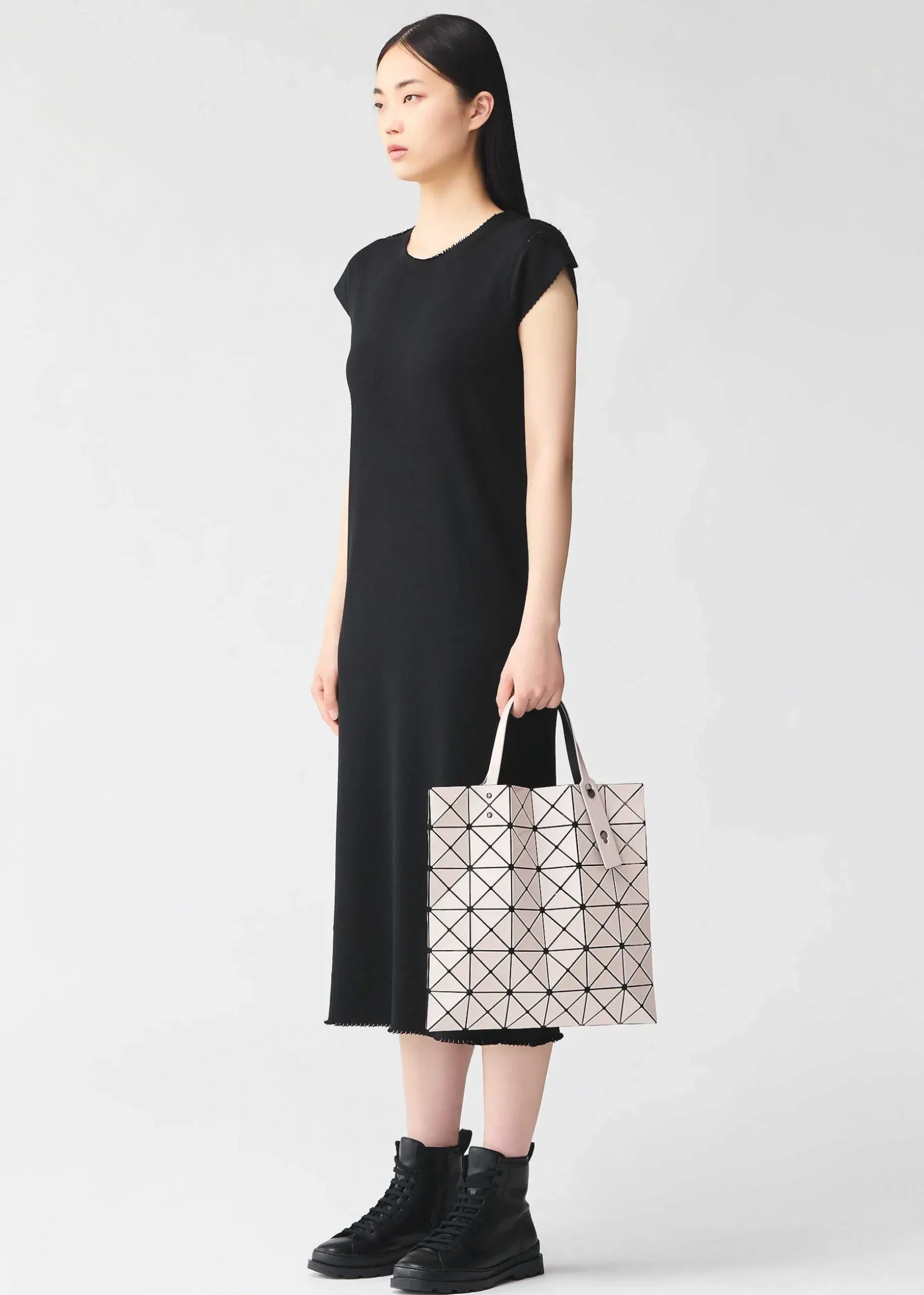 ISSEY MIYAKE Tote Bag|Lucent