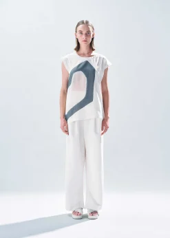 ISSEY MIYAKE Top|Meanwhile