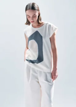ISSEY MIYAKE Top|Meanwhile