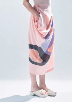 ISSEY MIYAKE Skirt|Meanwhile