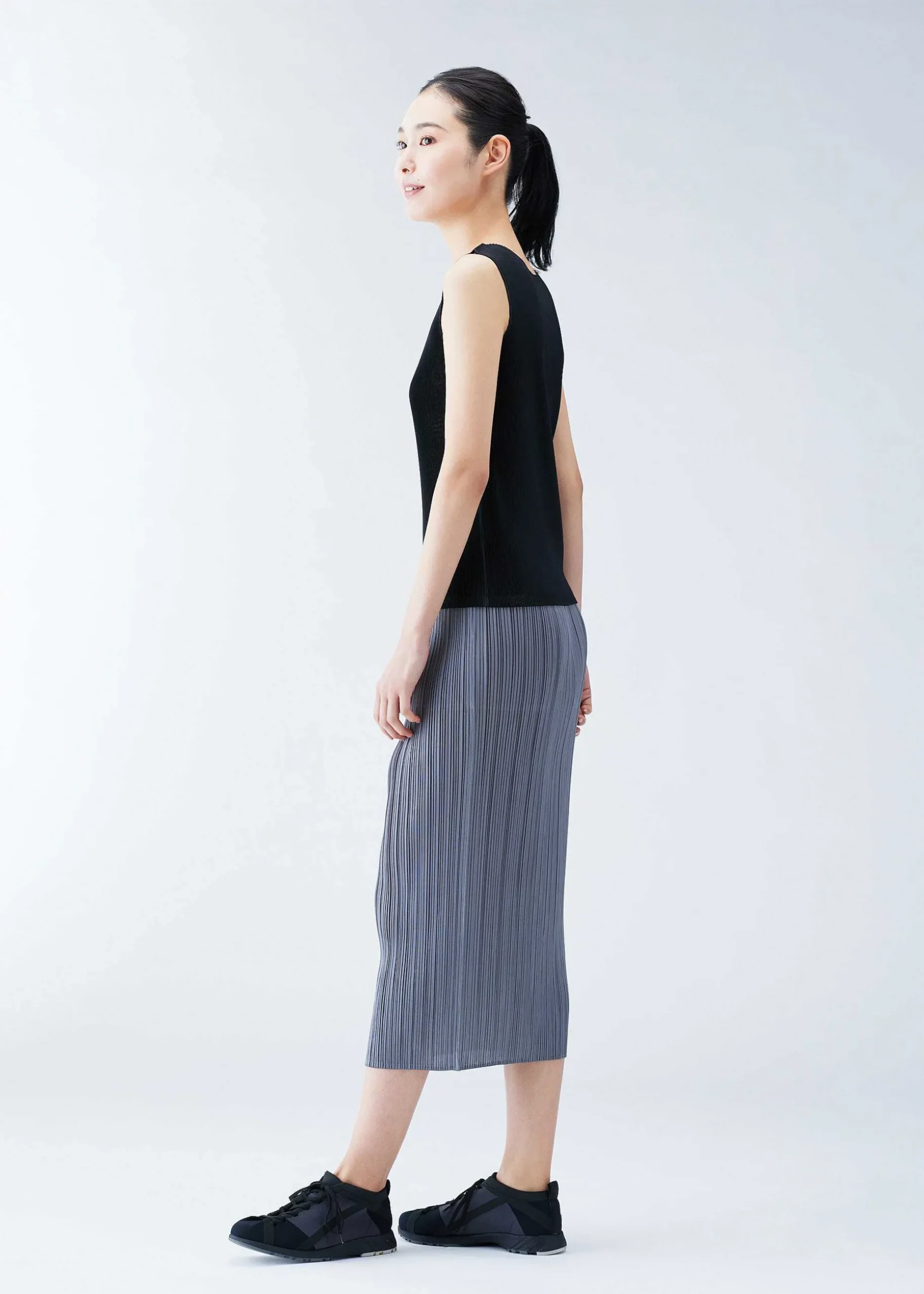 ISSEY MIYAKE Top|Mist Basics