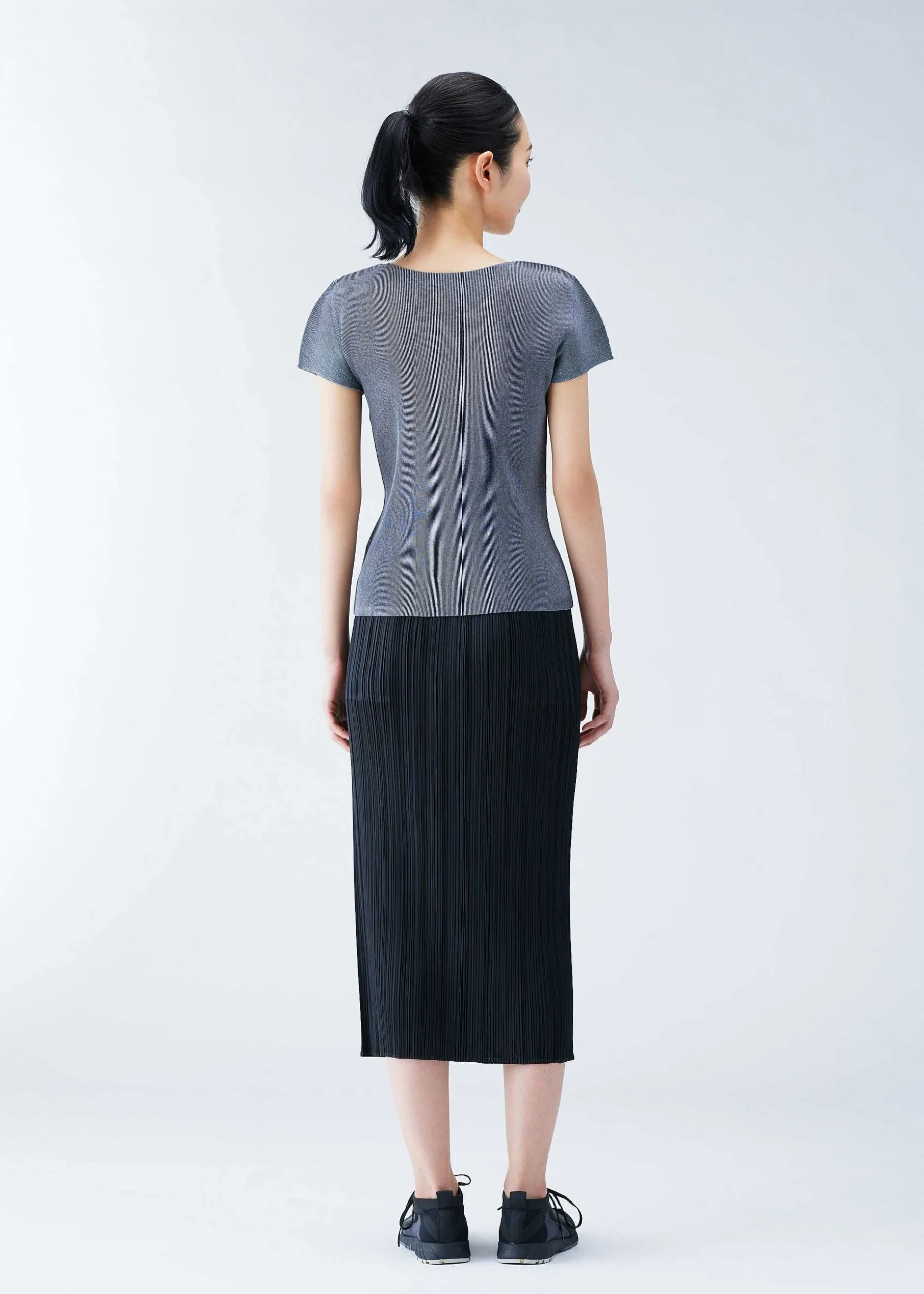 ISSEY MIYAKE Top|Mist Basics