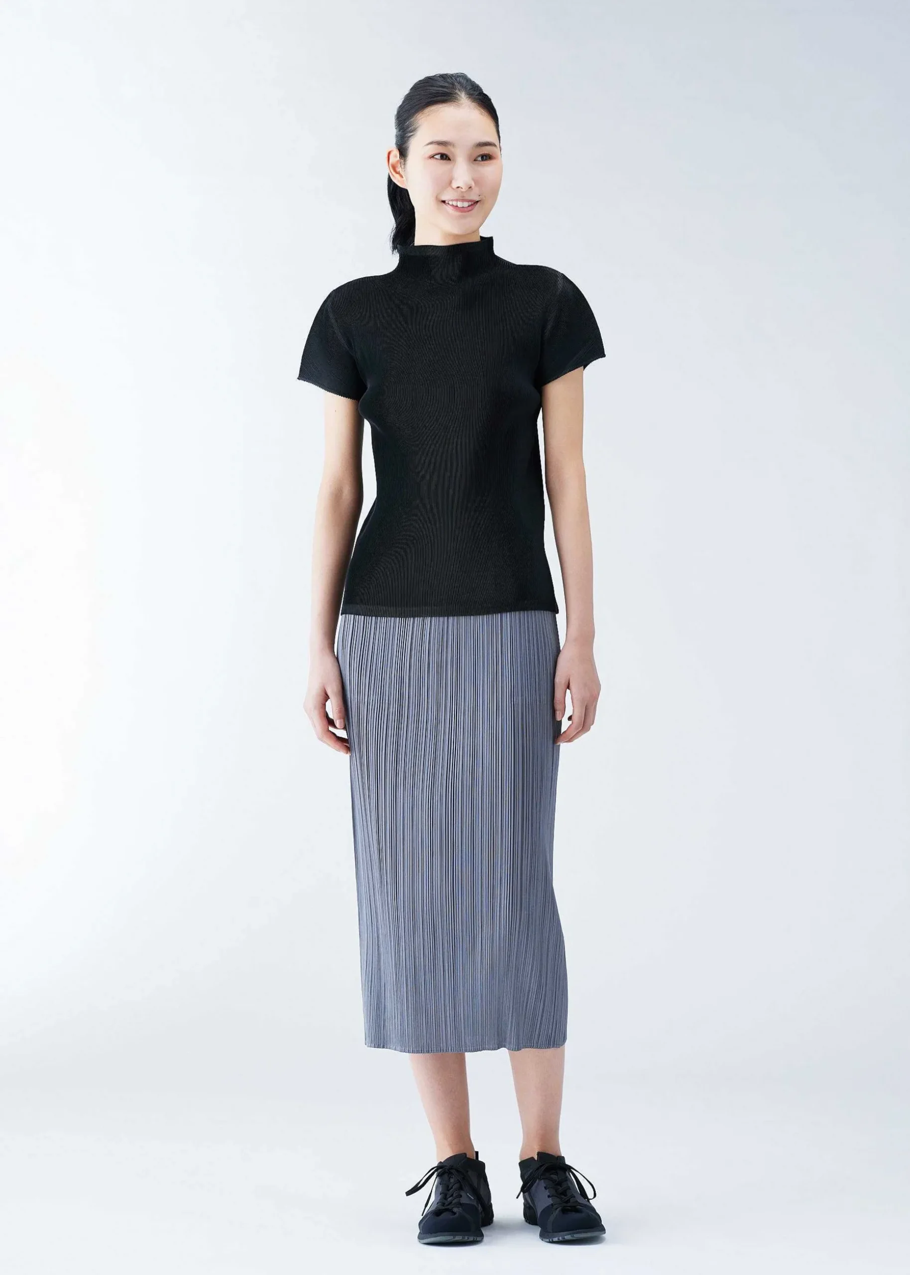 ISSEY MIYAKE Top|Mist Basics Light Gray