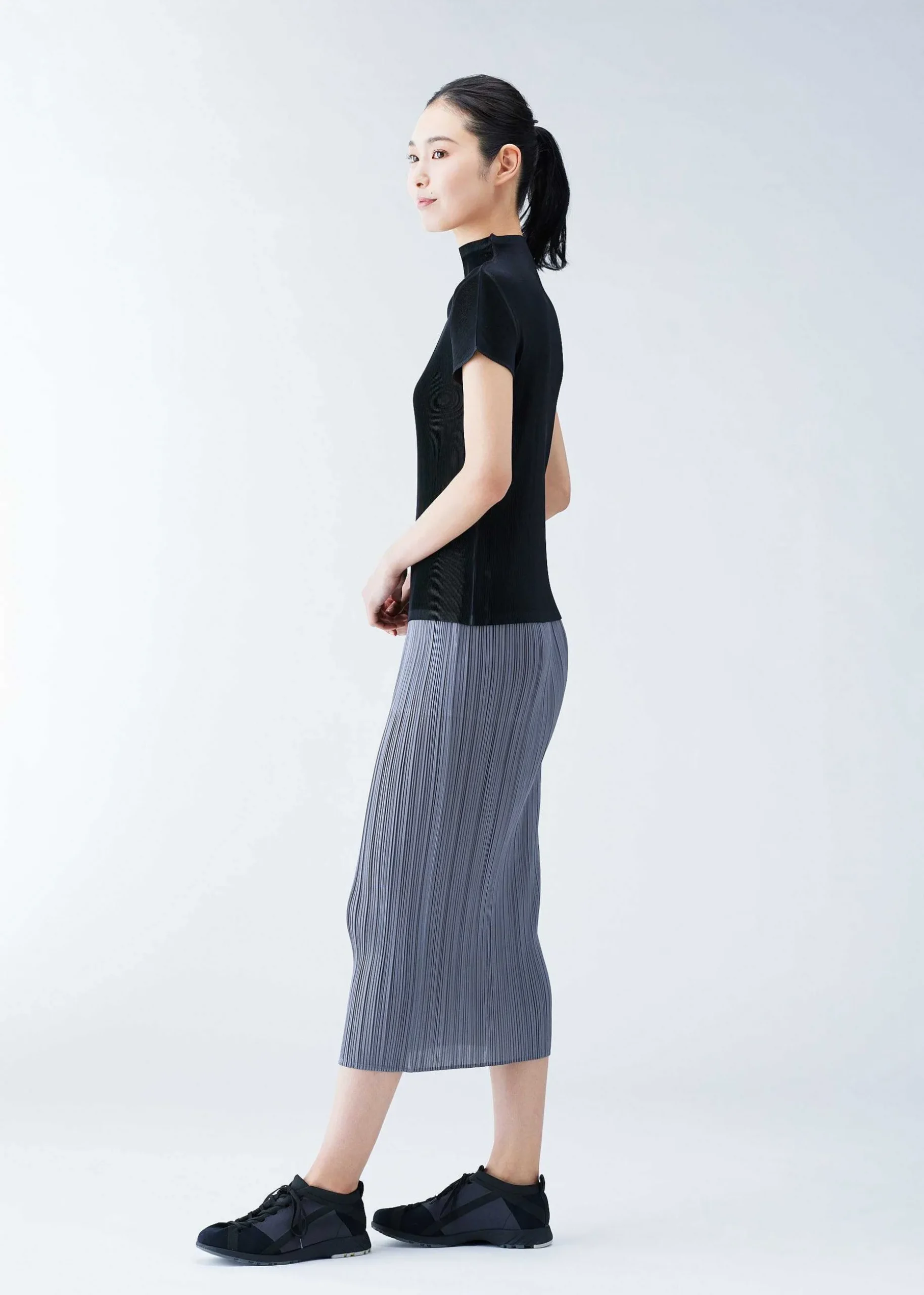ISSEY MIYAKE Top|Mist Basics Light Gray
