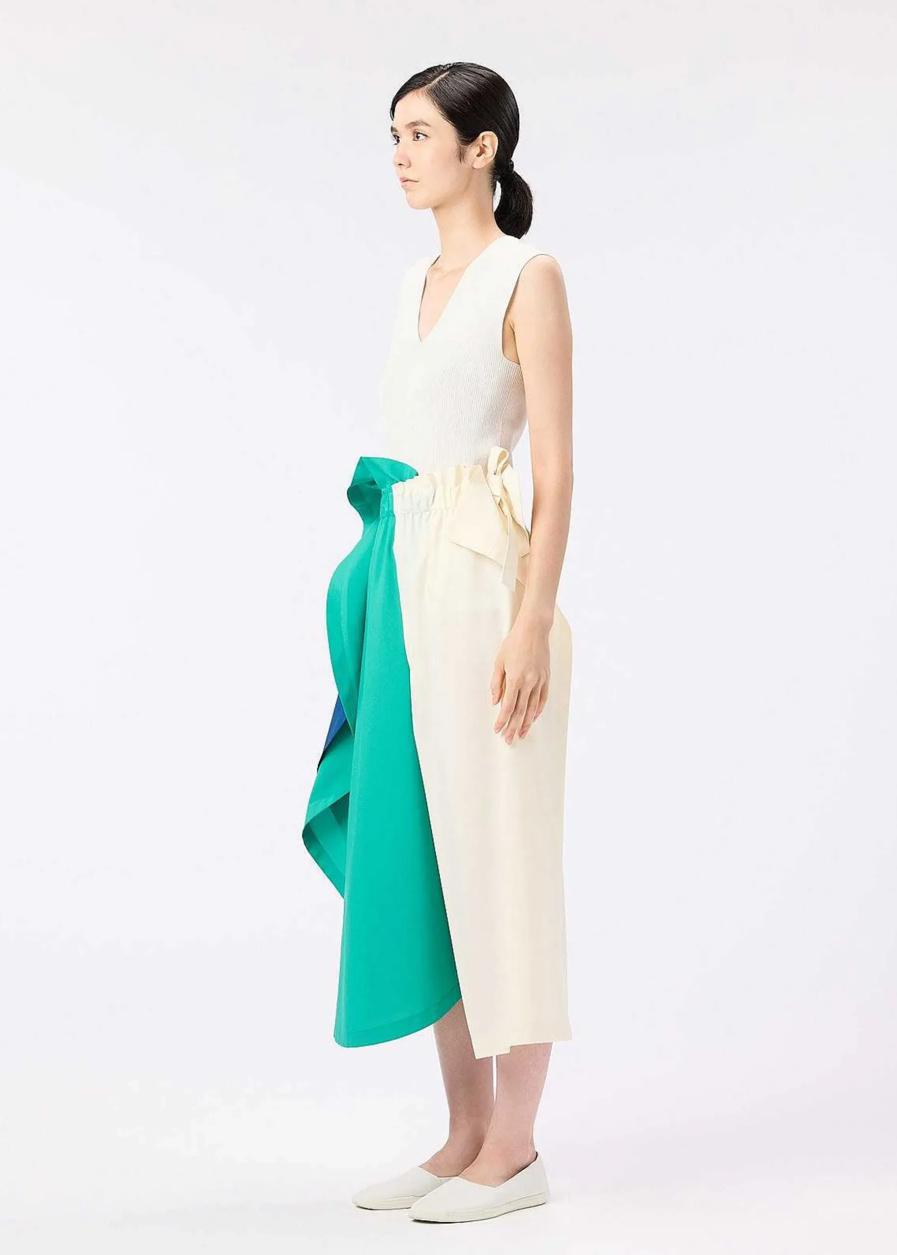 ISSEY MIYAKE Pants|Mobile