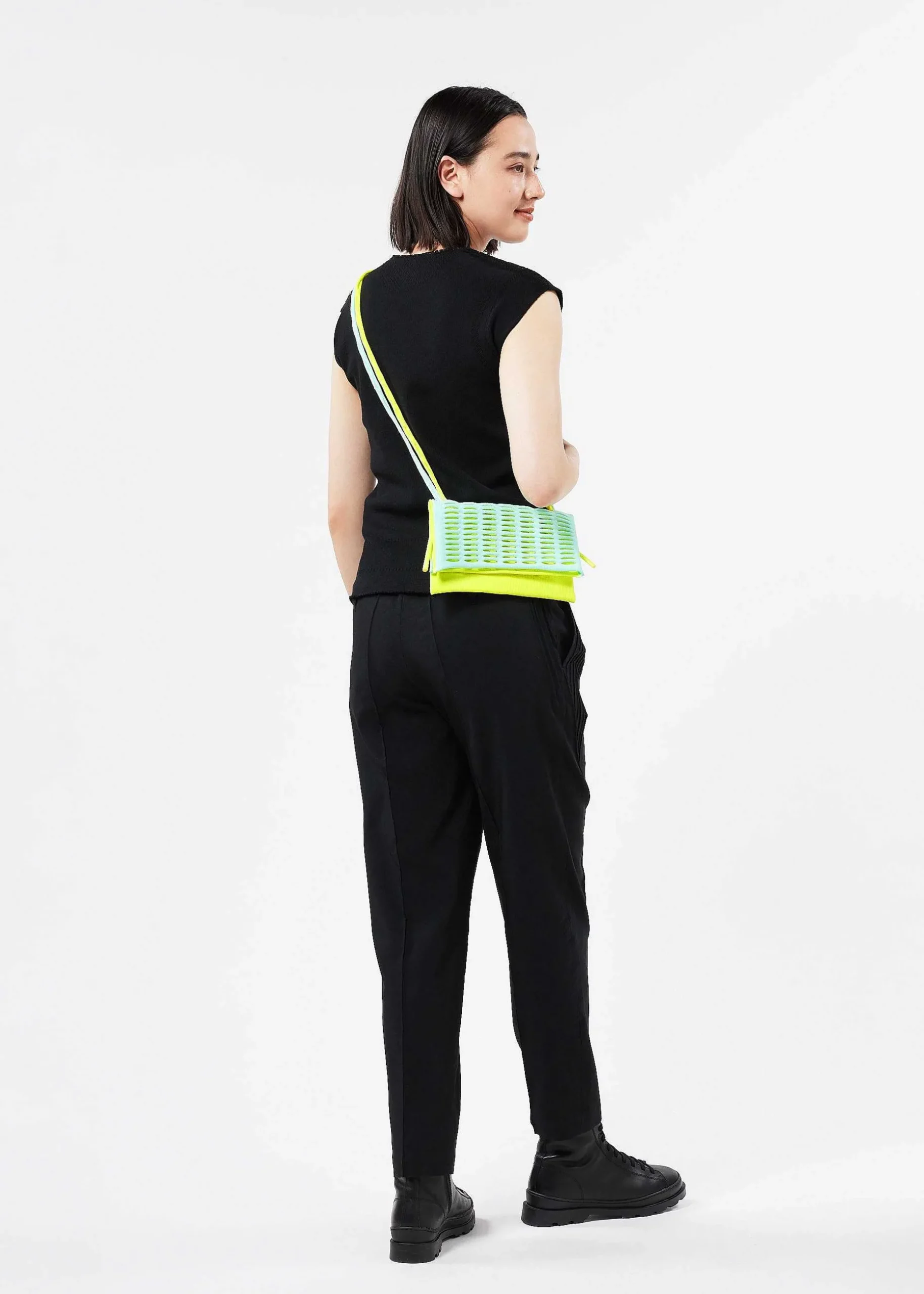 ISSEY MIYAKE Shoulder Bag|Mokko Bi-Color