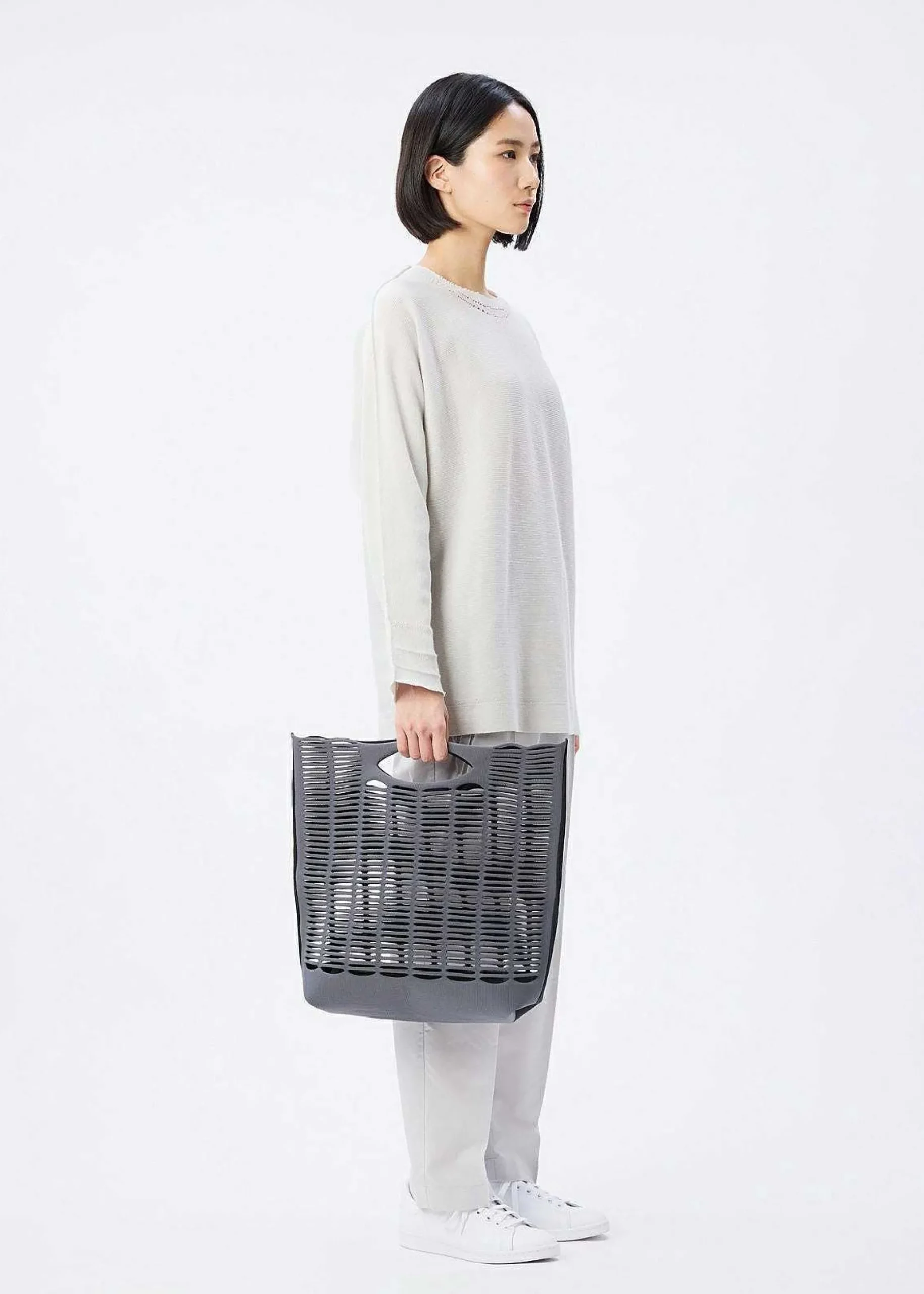 ISSEY MIYAKE Tote Bag|Mokko Bi-Color 2