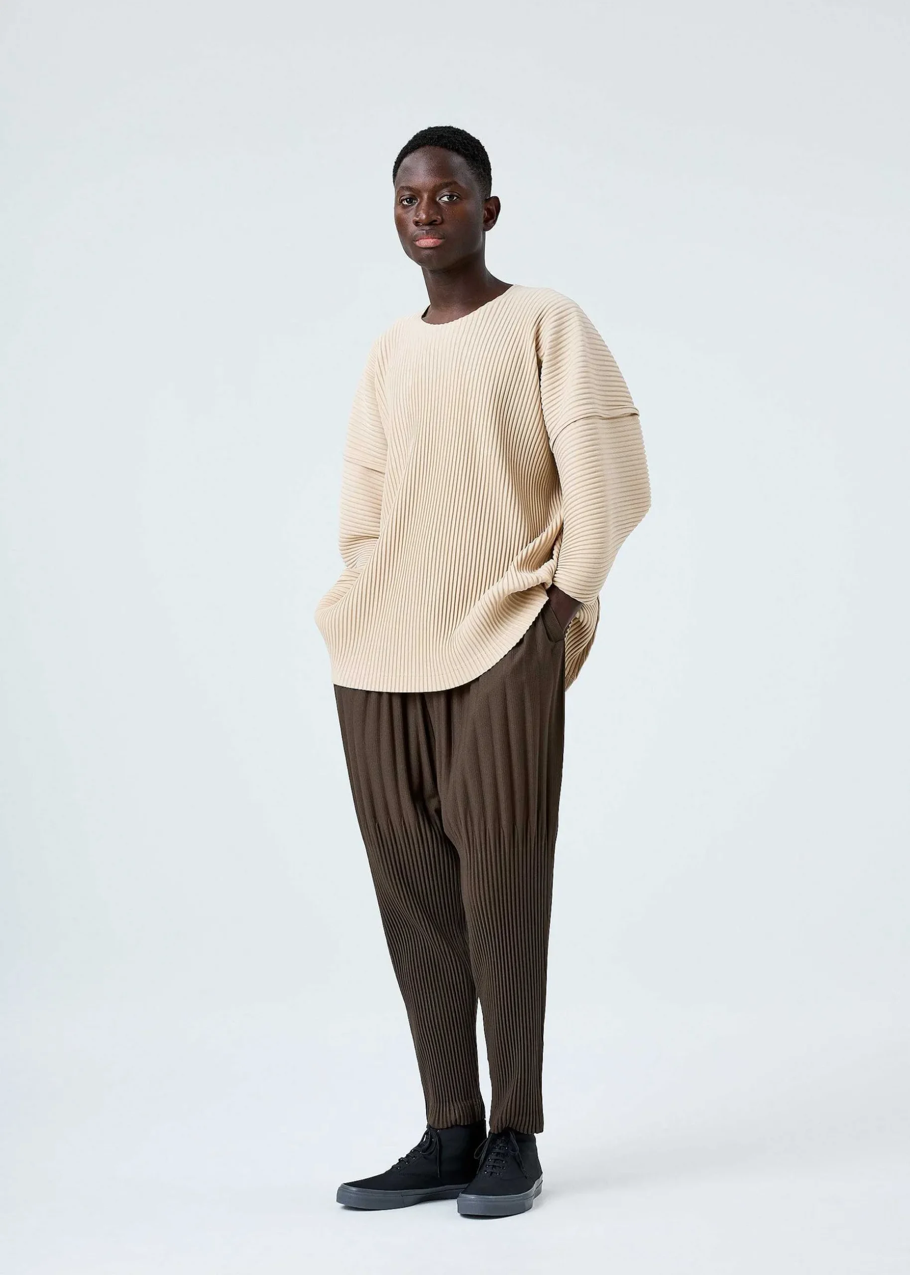 ISSEY MIYAKE Top|Monthly Color April