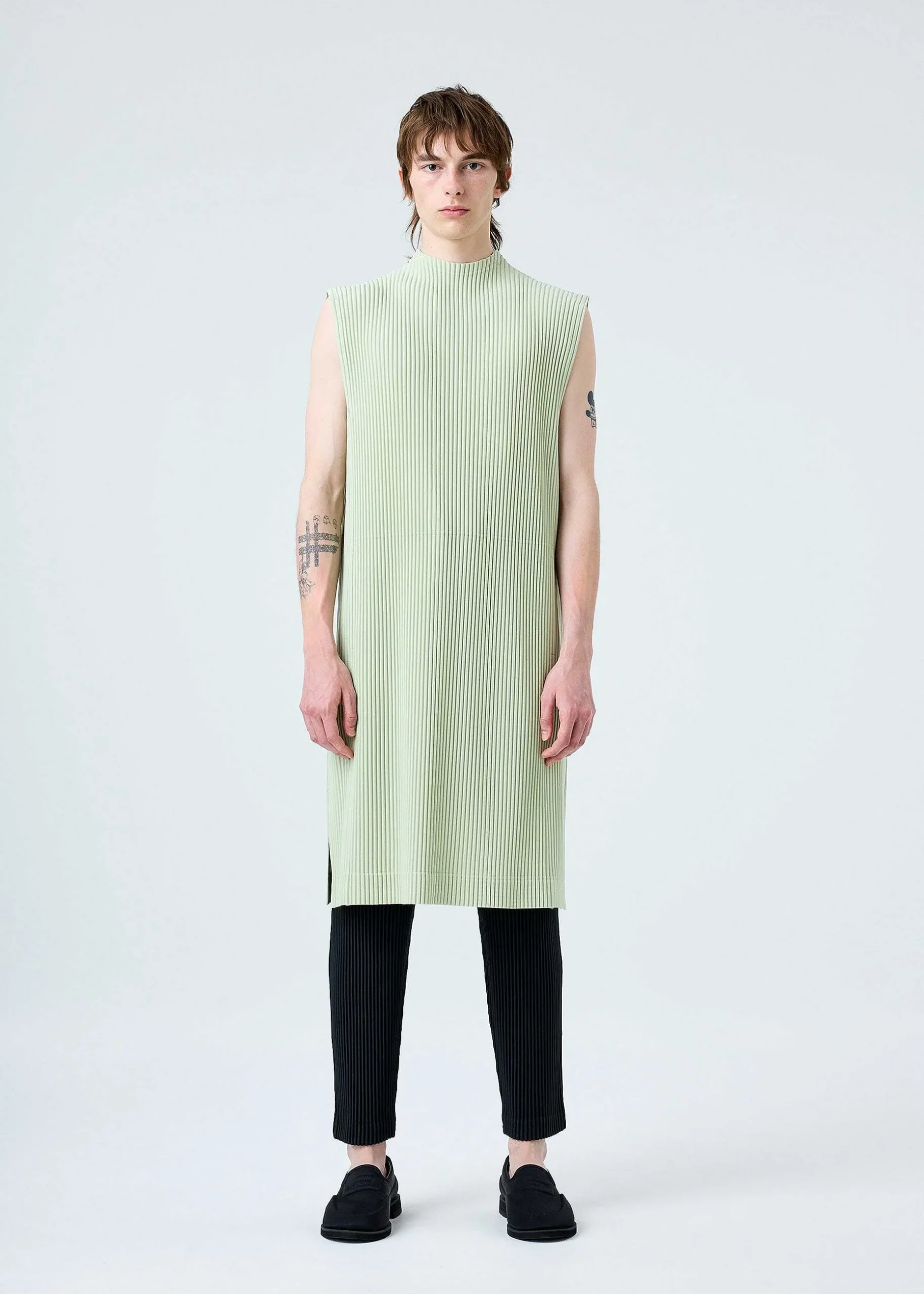 ISSEY MIYAKE Top|Monthly Color April