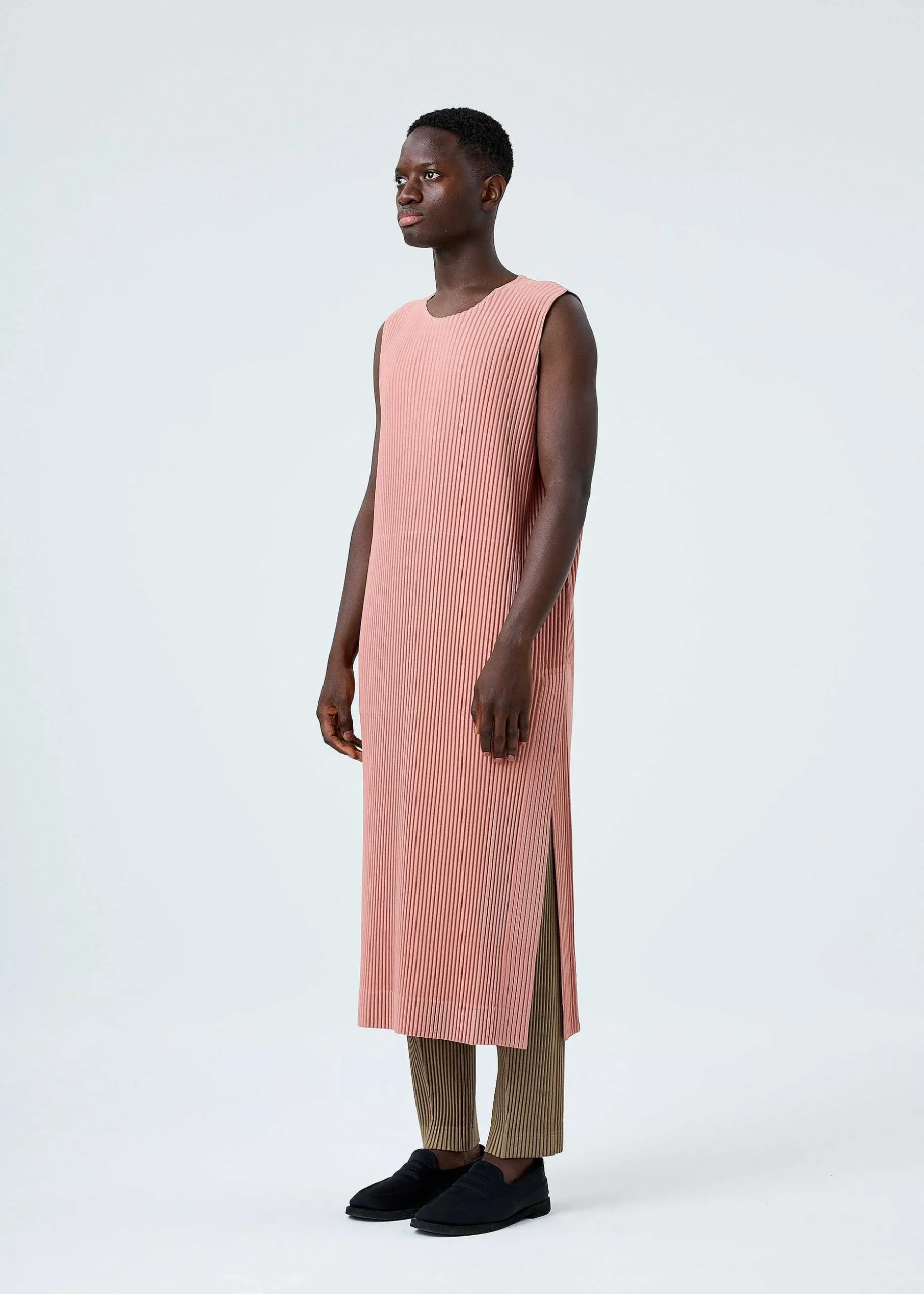 ISSEY MIYAKE Top|Monthly Color March