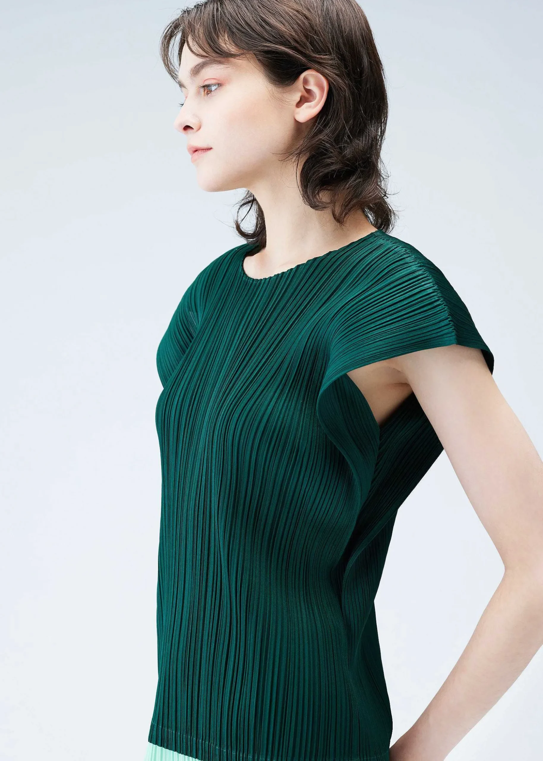 ISSEY MIYAKE Top|Monthly Colors : March