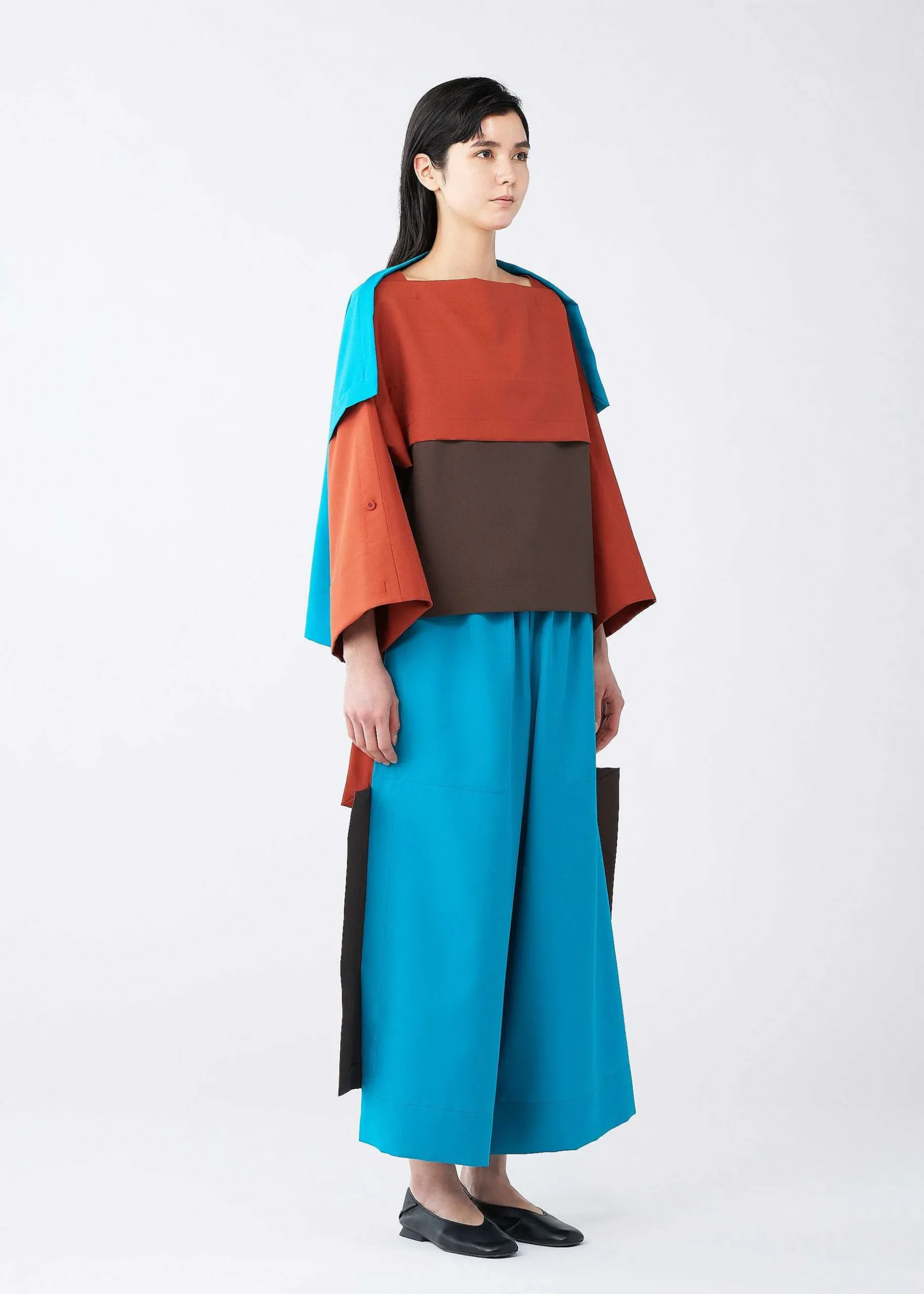 ISSEY MIYAKE Top|Overlay Colors