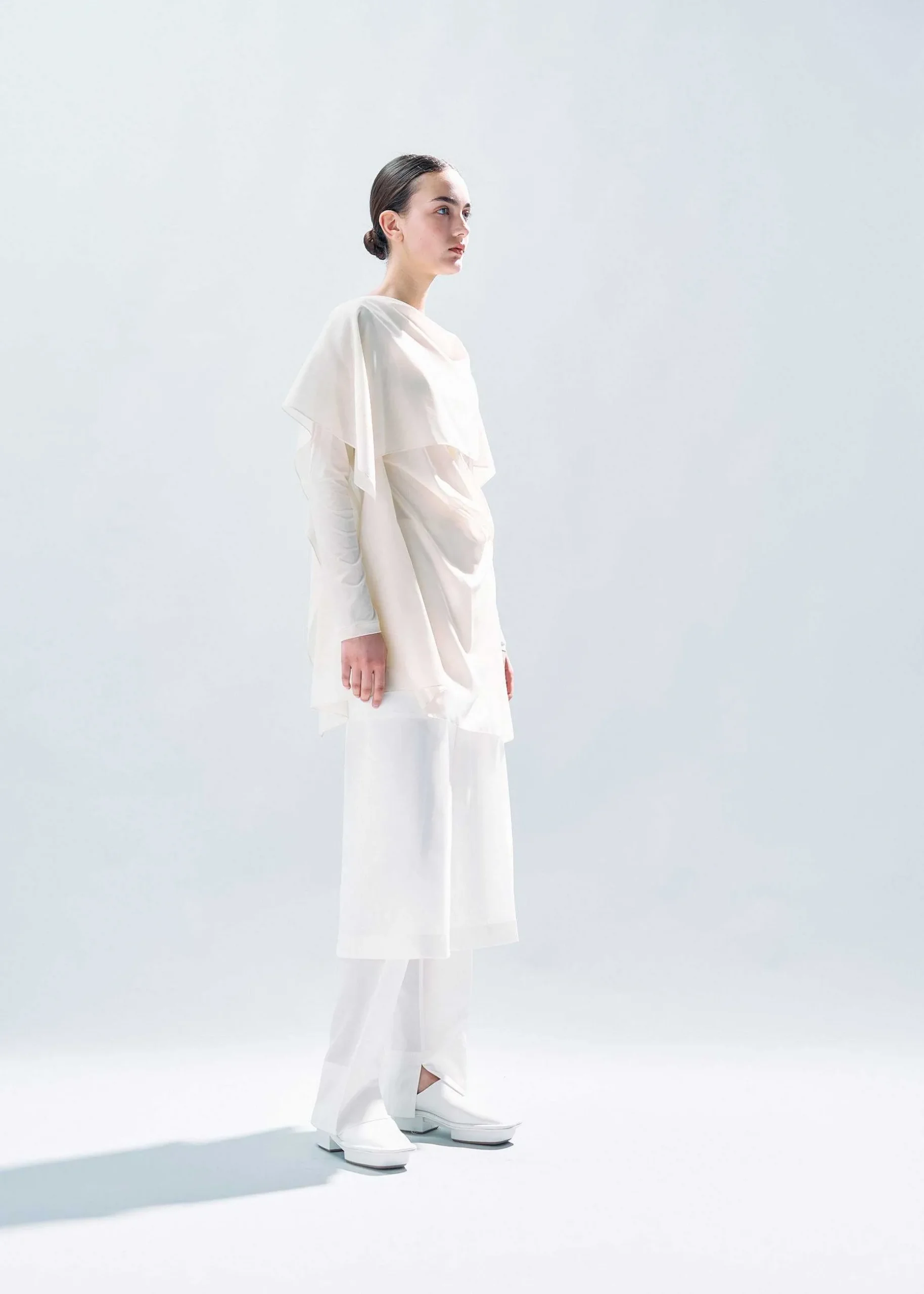 ISSEY MIYAKE Top|Over The Body