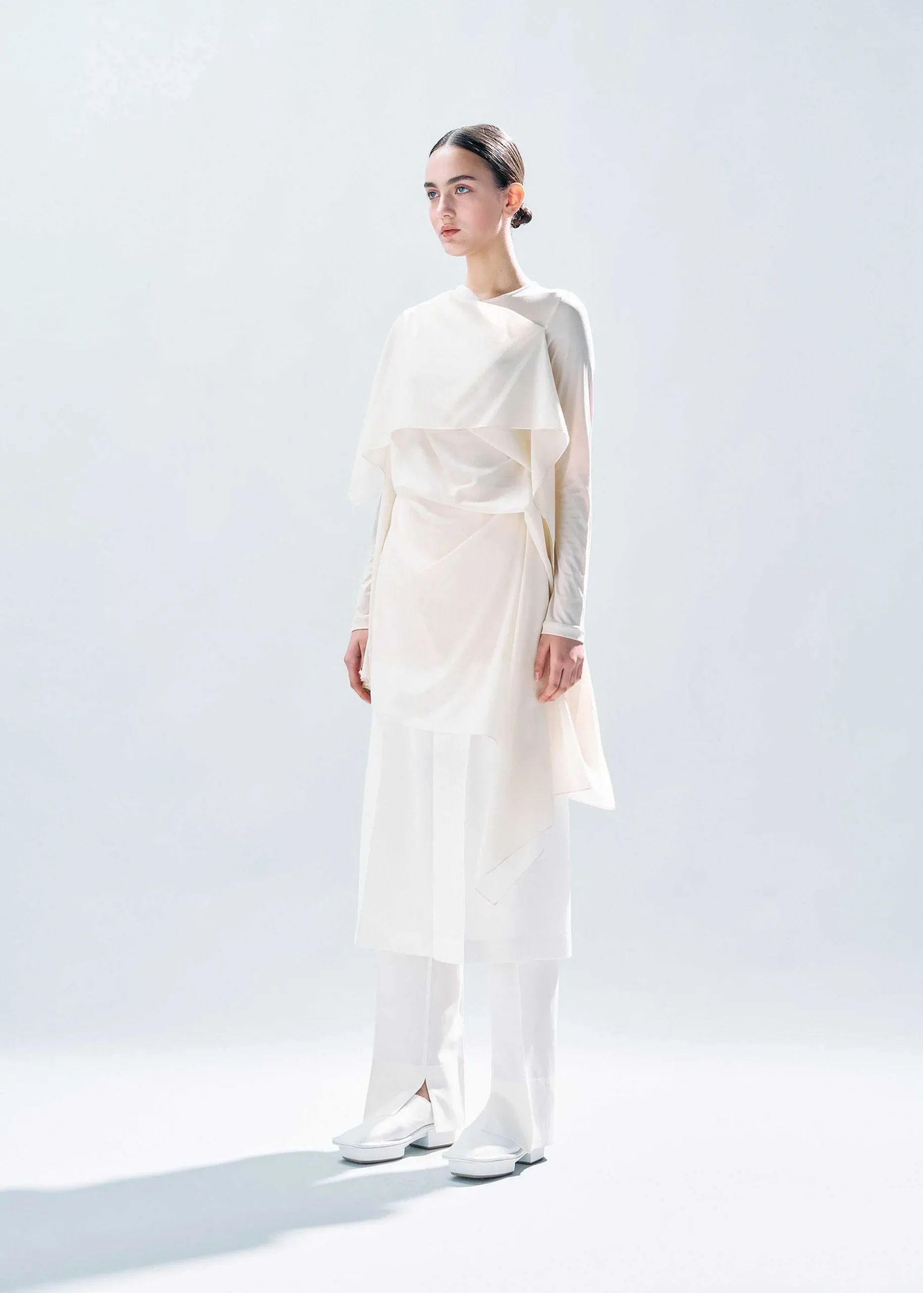 ISSEY MIYAKE Top|Over The Body