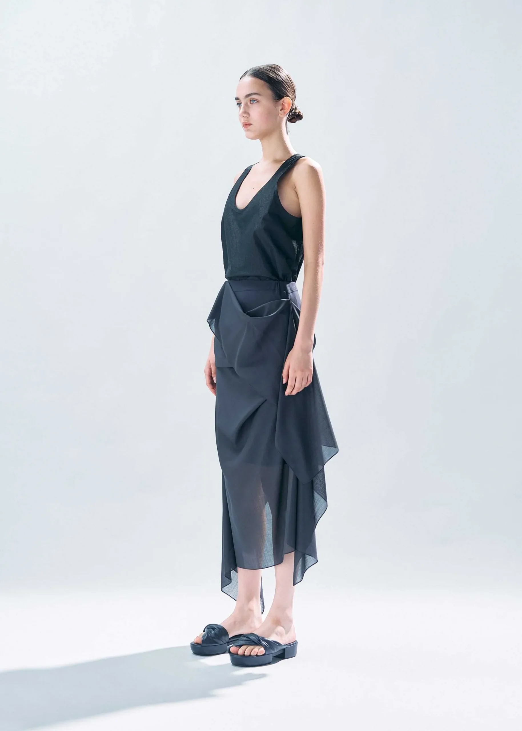 ISSEY MIYAKE Skirt|Over The Body