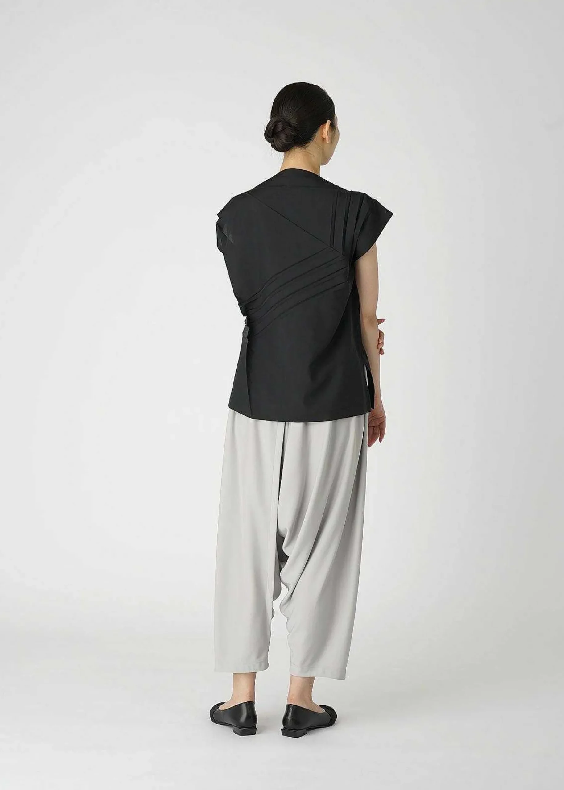 ISSEY MIYAKE Top|Pleats T Basic