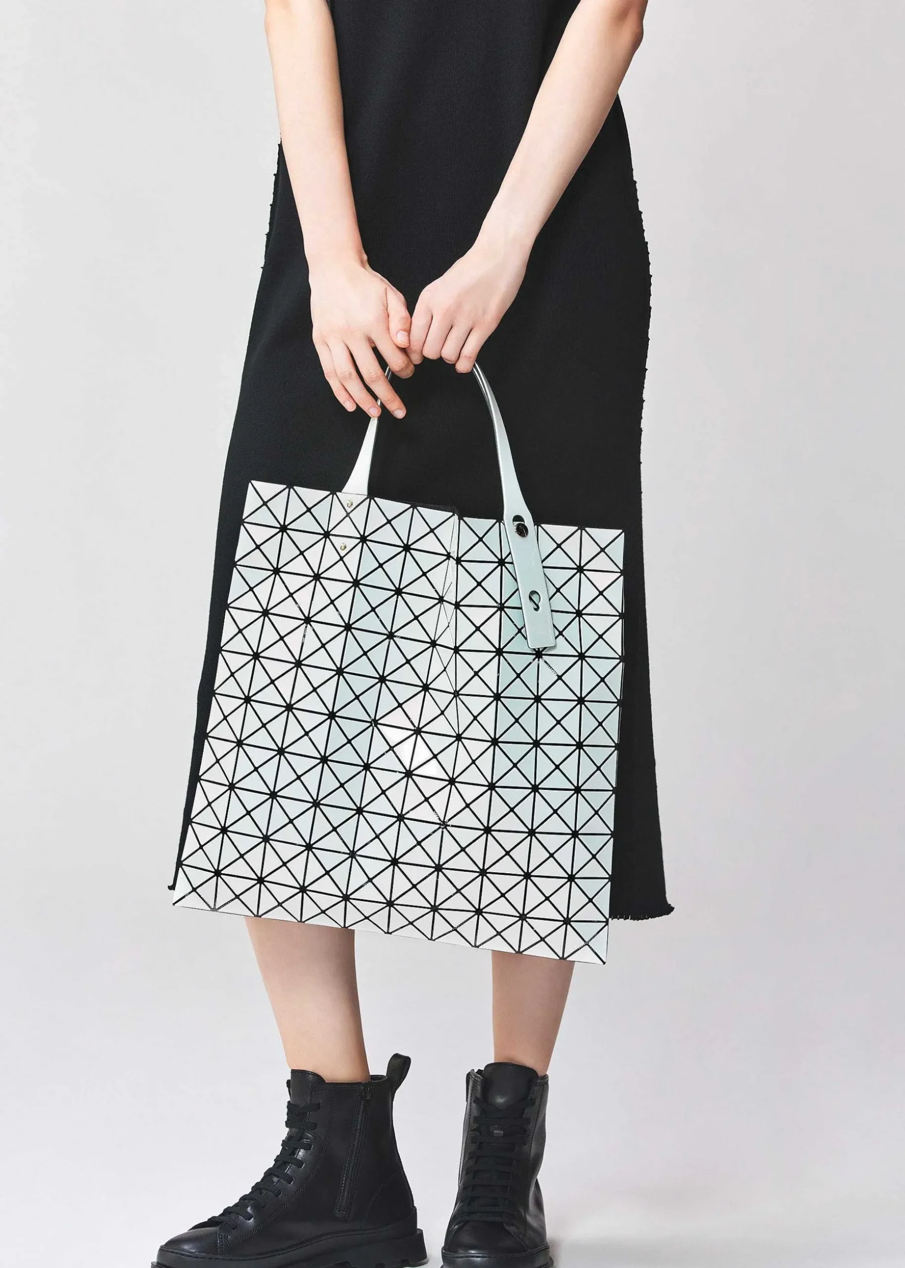 ISSEY MIYAKE Tote Bag|Prism Polarization